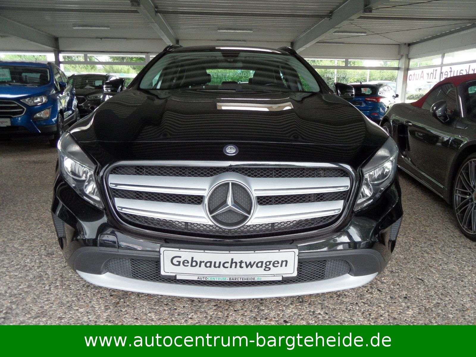 Second hand Mercedes Benz Gla-Class 200