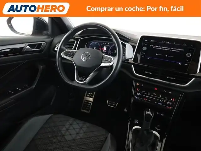 Volkswagen T-Roc view 14