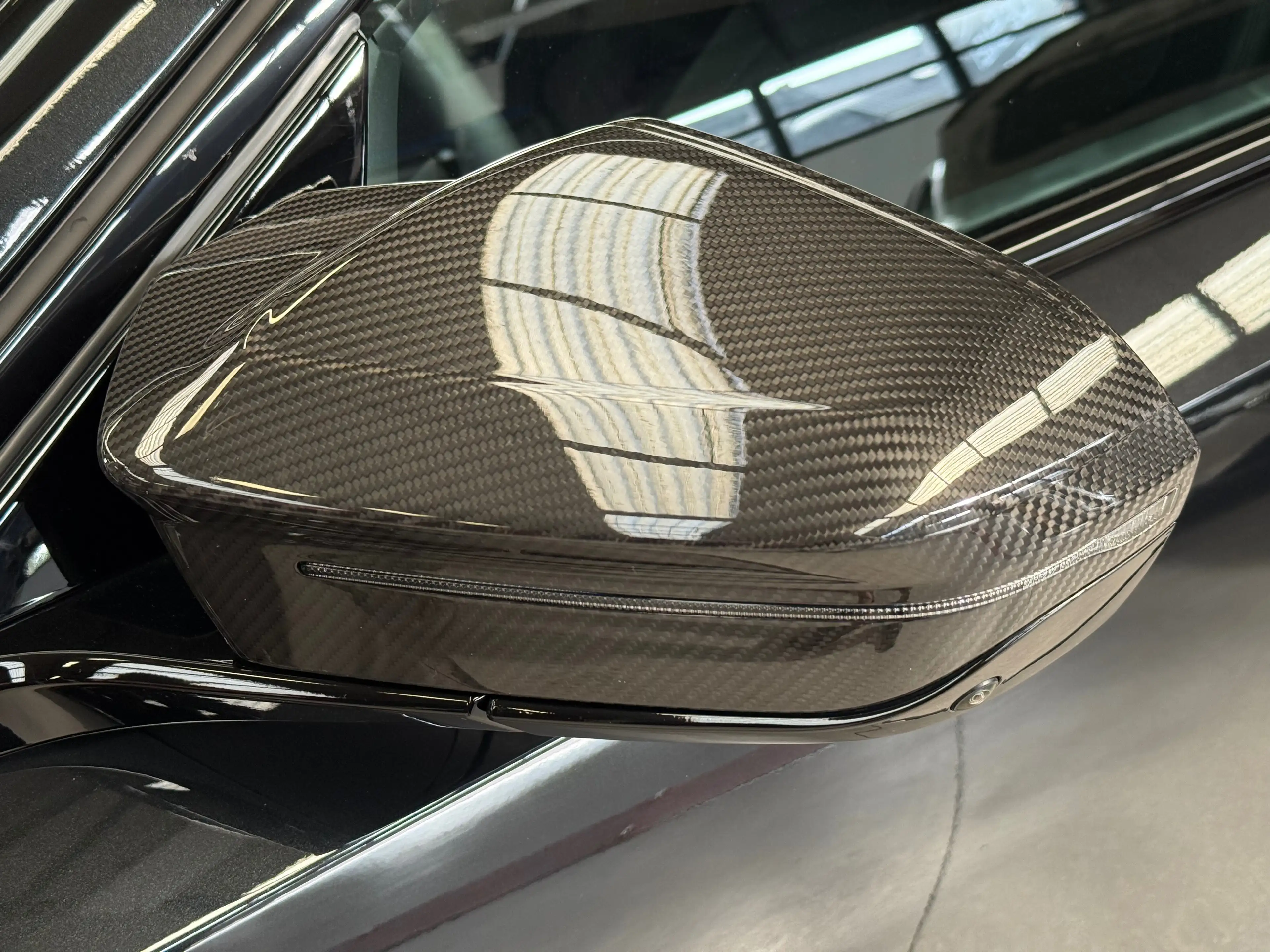 BMW M5 M5 Touring PHEV 4.4 AS (535 kW) — photo 3