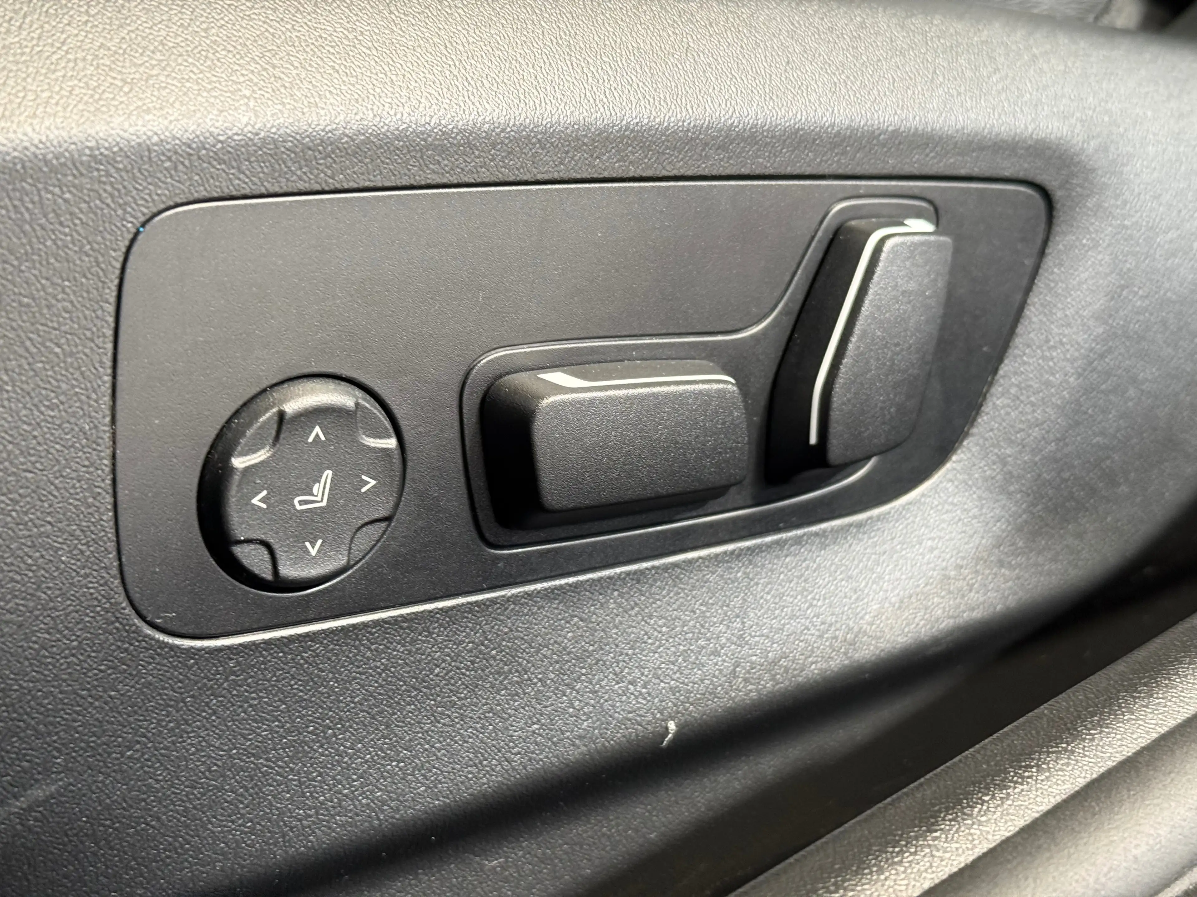 BMW M5 M5 Touring PHEV 4.4 AS (535 kW) — photo 6