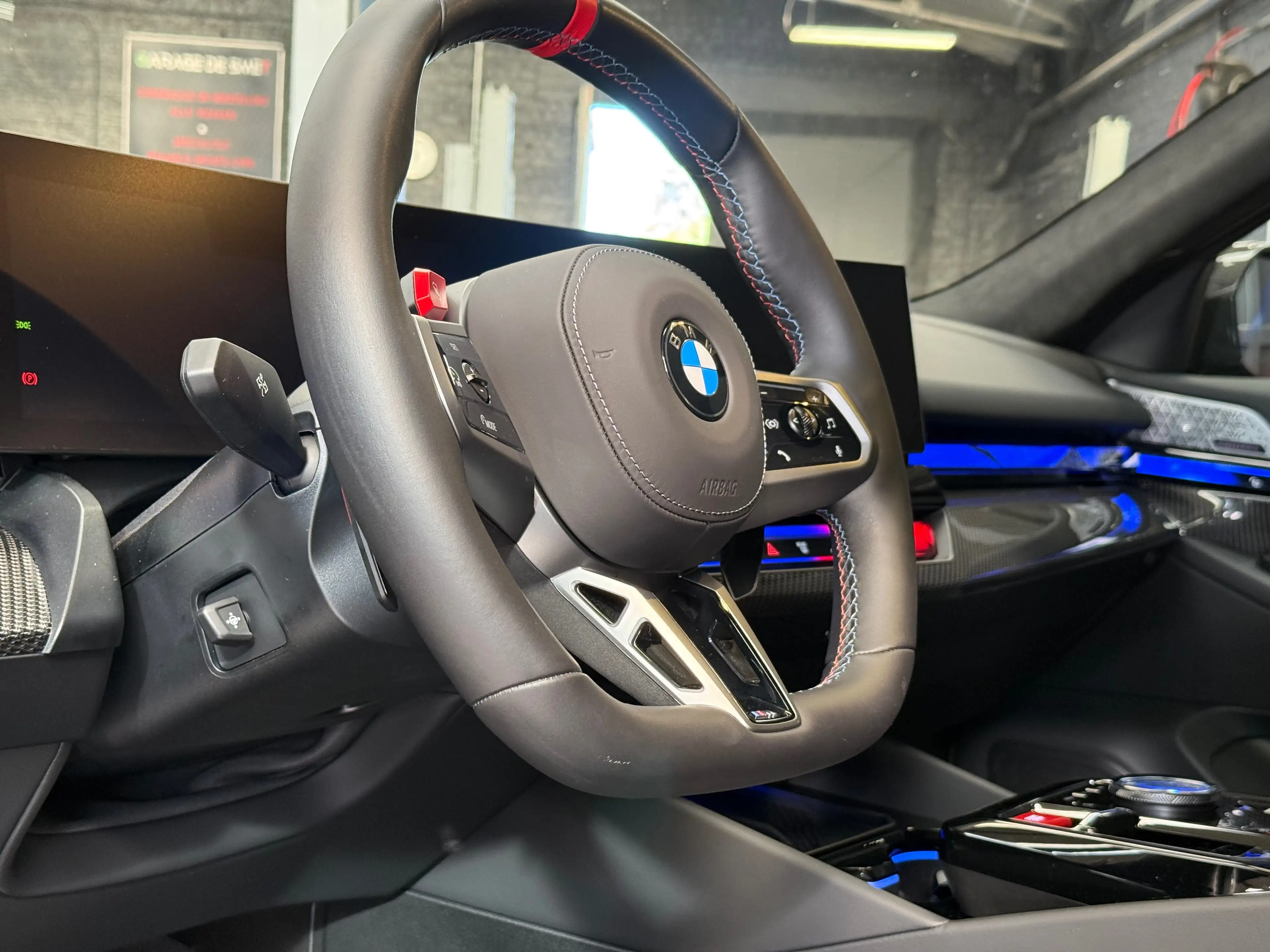 BMW M5 M5 Touring PHEV 4.4 AS (535 kW) — photo 15