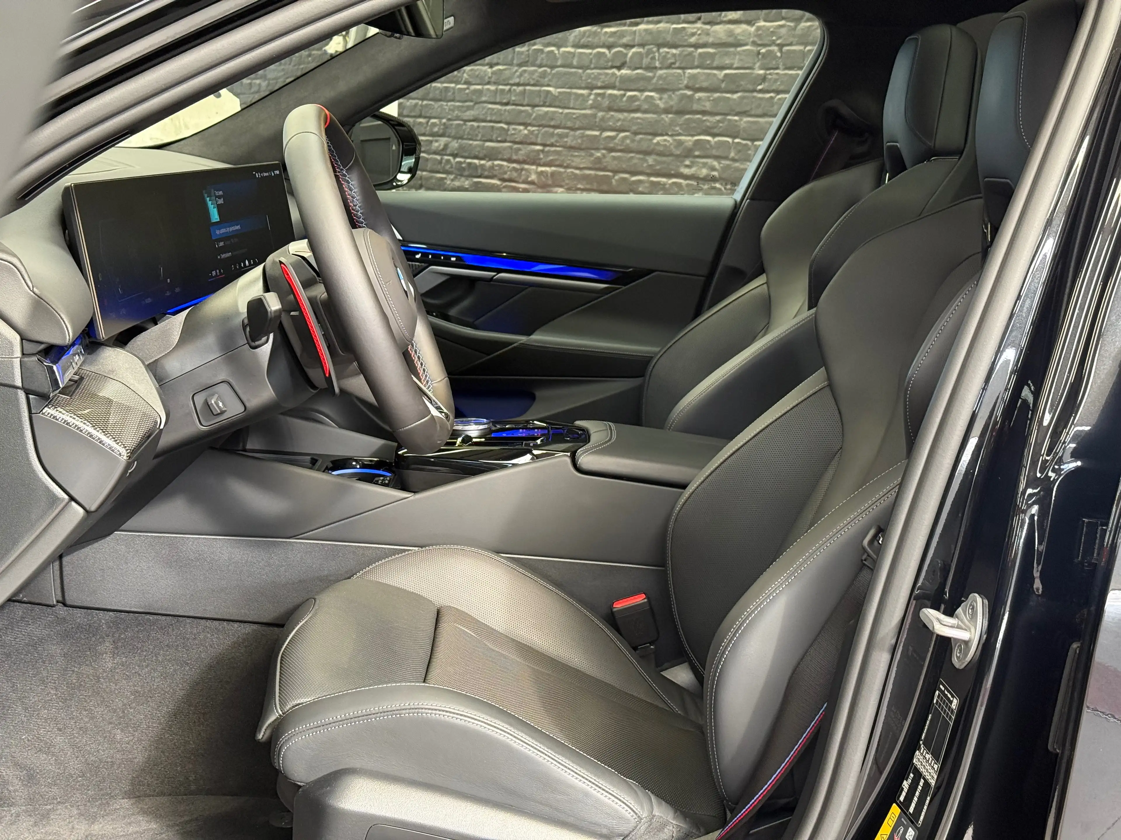 BMW M5 M5 Touring PHEV 4.4 AS (535 kW) — photo 8