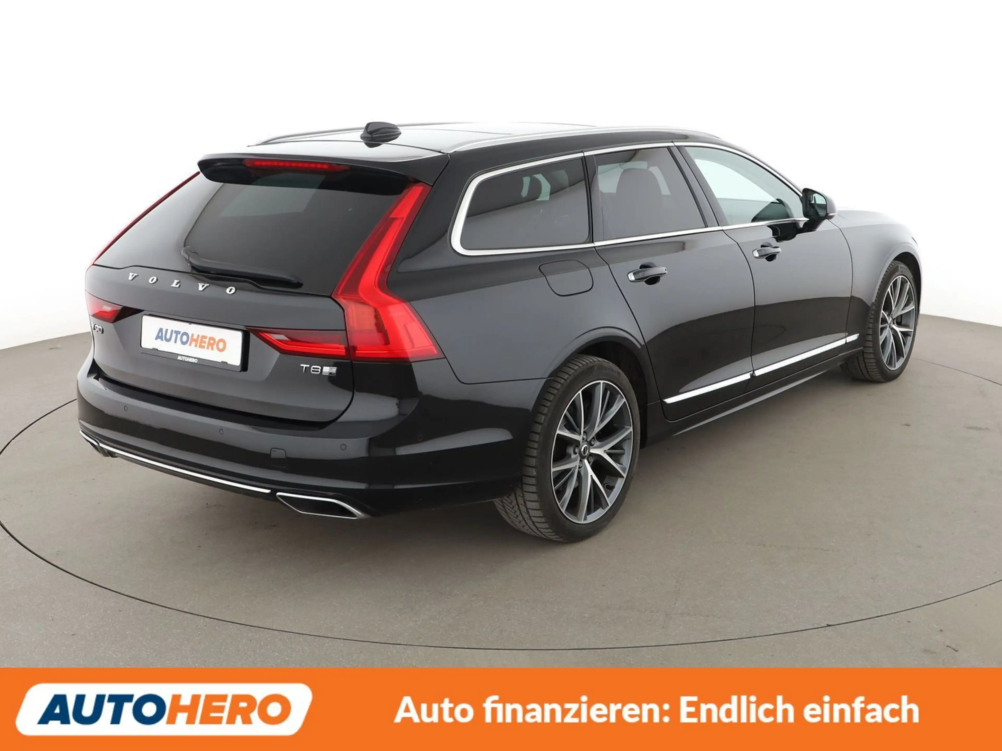 Volvo V90 2.0 T8 Plug-in Hybrid Inscription AWD — photo 6