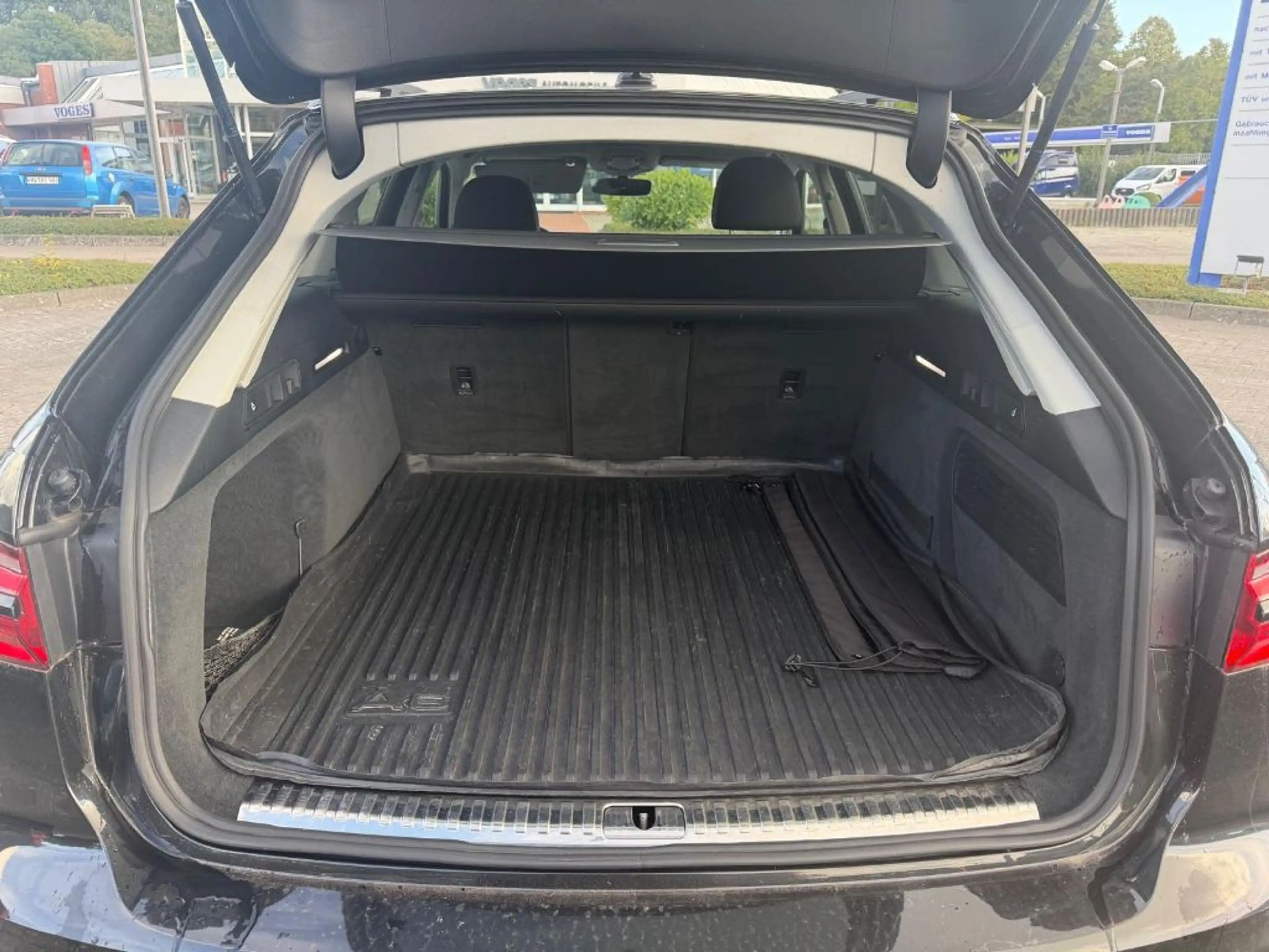 Audi A6 allroad quattro 45 TDI tiptronic — photo 8