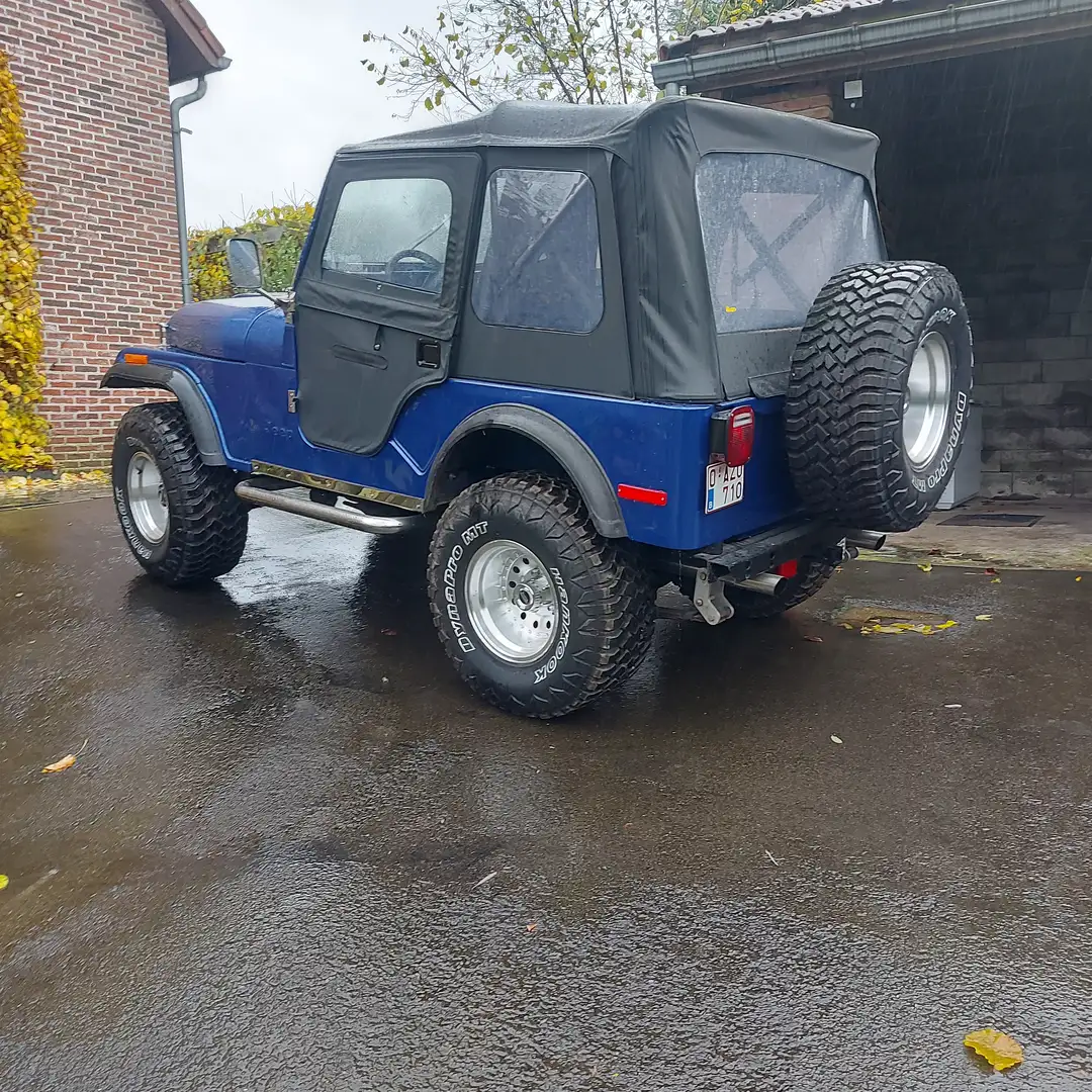 Jeep CJ-5 Azul - 2
