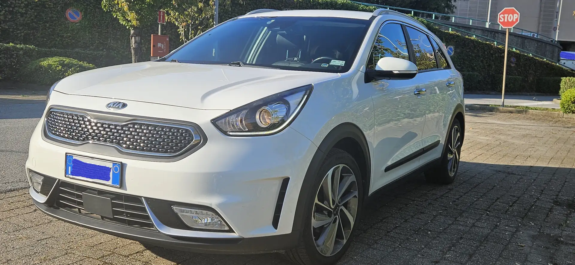 Kia Niro Niro I 2017 1.6 gdi hev Style Adas Pack dct Biały - 1