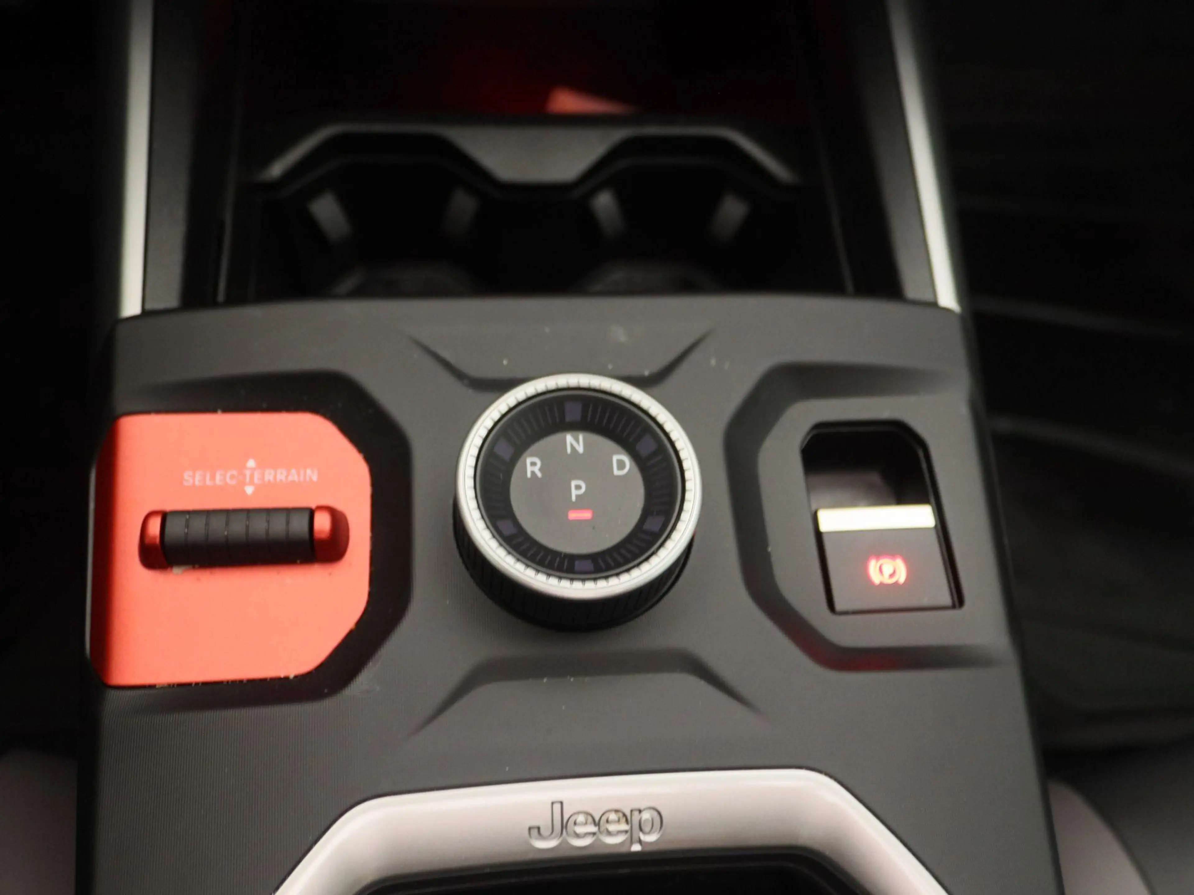 Jeep Compass 1.2 e-Hybrid First Edition | Navigatie | 360 grade — photo 10