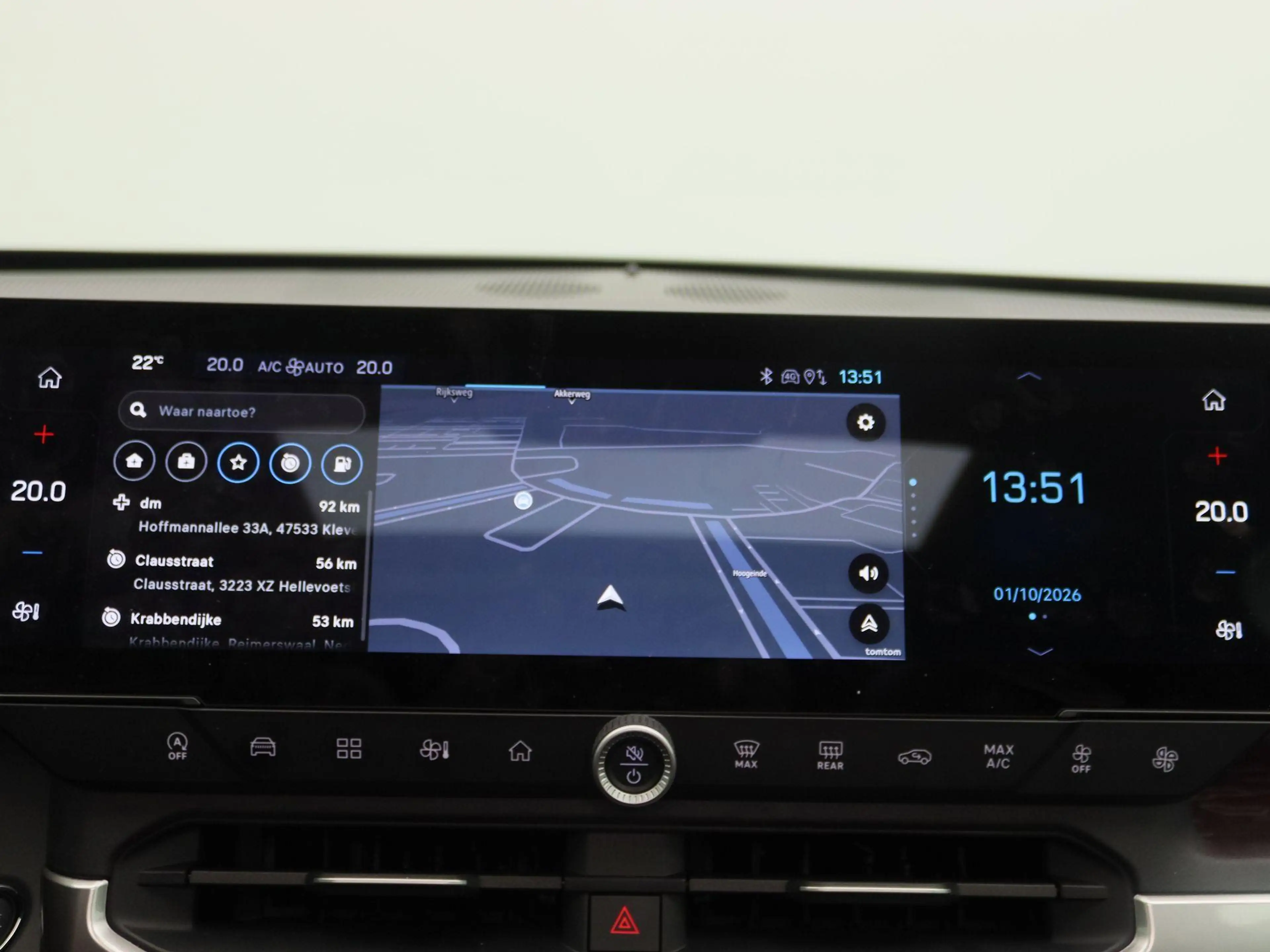Jeep Compass 1.2 e-Hybrid First Edition | Navigatie | 360 grade — photo 9
