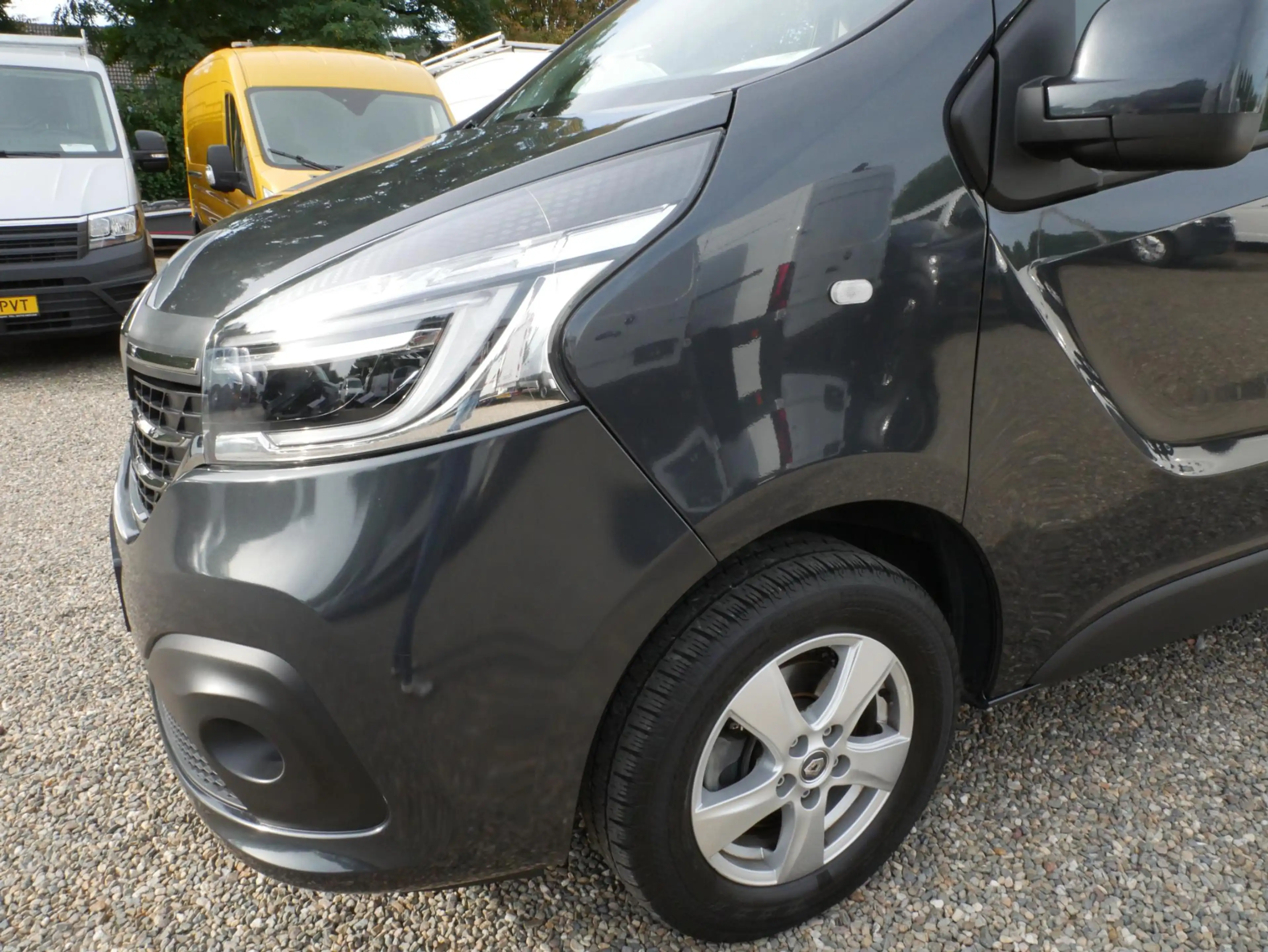 Renault Trafic 2.0 dCi 120PK L2H1 Airco Trekhaak Camera Cruise — photo 19