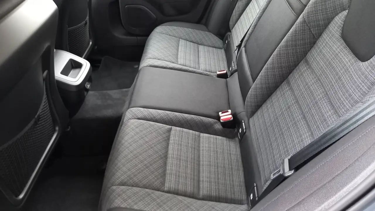 2023 Volvo V60 V60 II  2.0 b4 Core auto, photograph 8