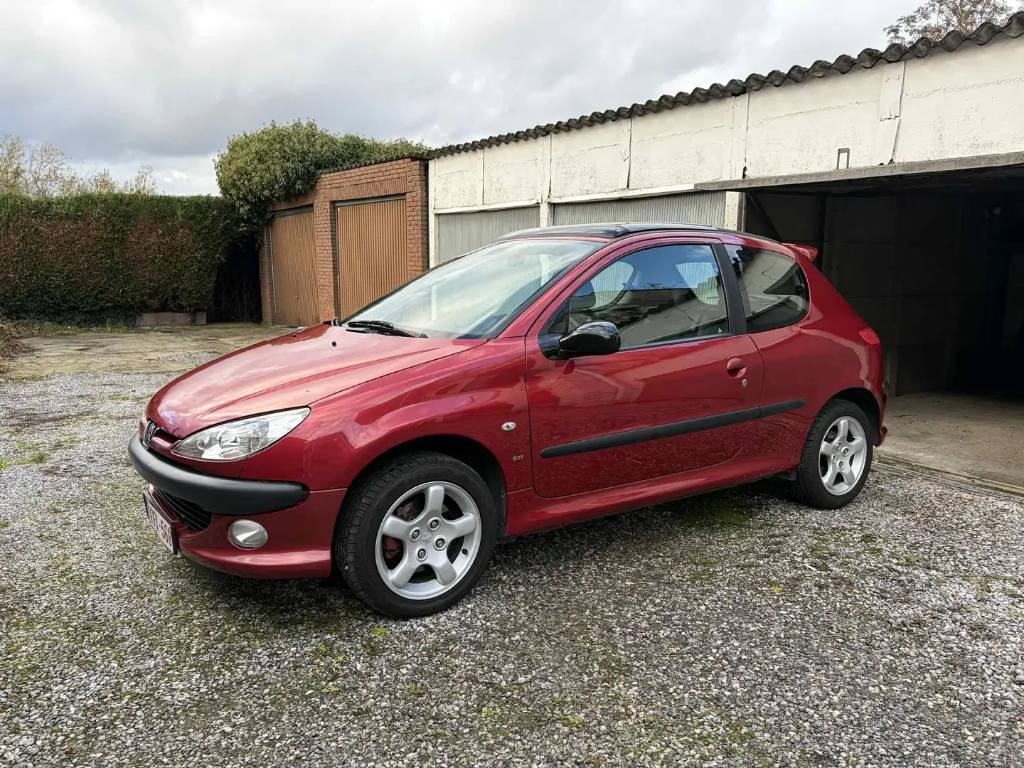 Peugeot 206 2.0i 16v GTi Rood - 2