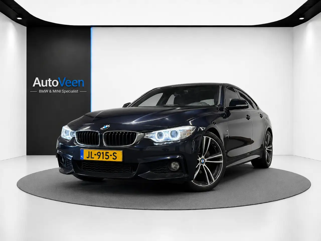 BMW 418