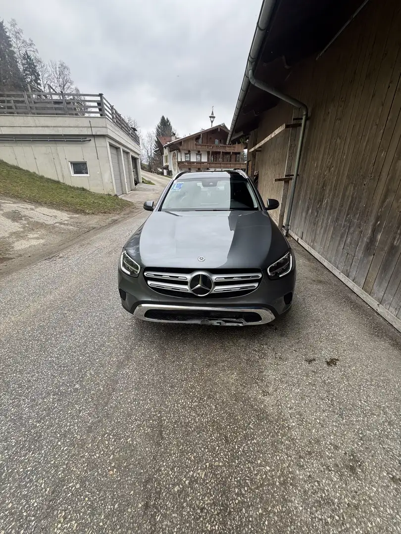 Mercedes-Benz GLC 300 GLC 300 e PHEV 4Matic Grau - 1