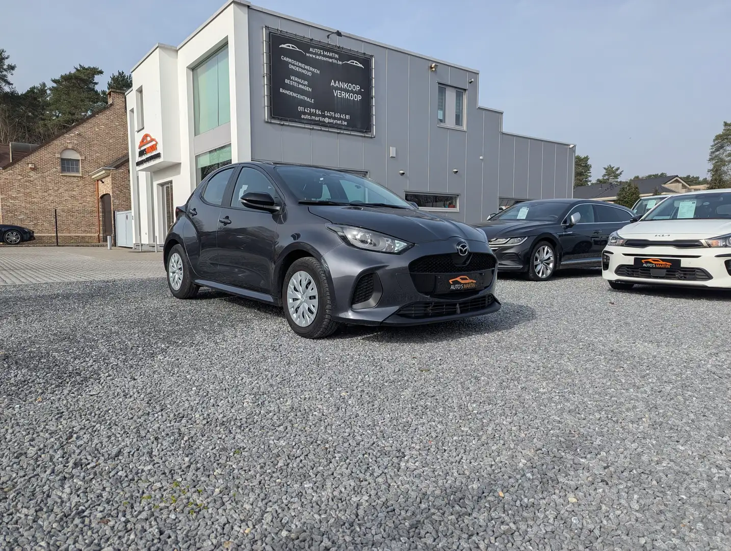 mazda 2