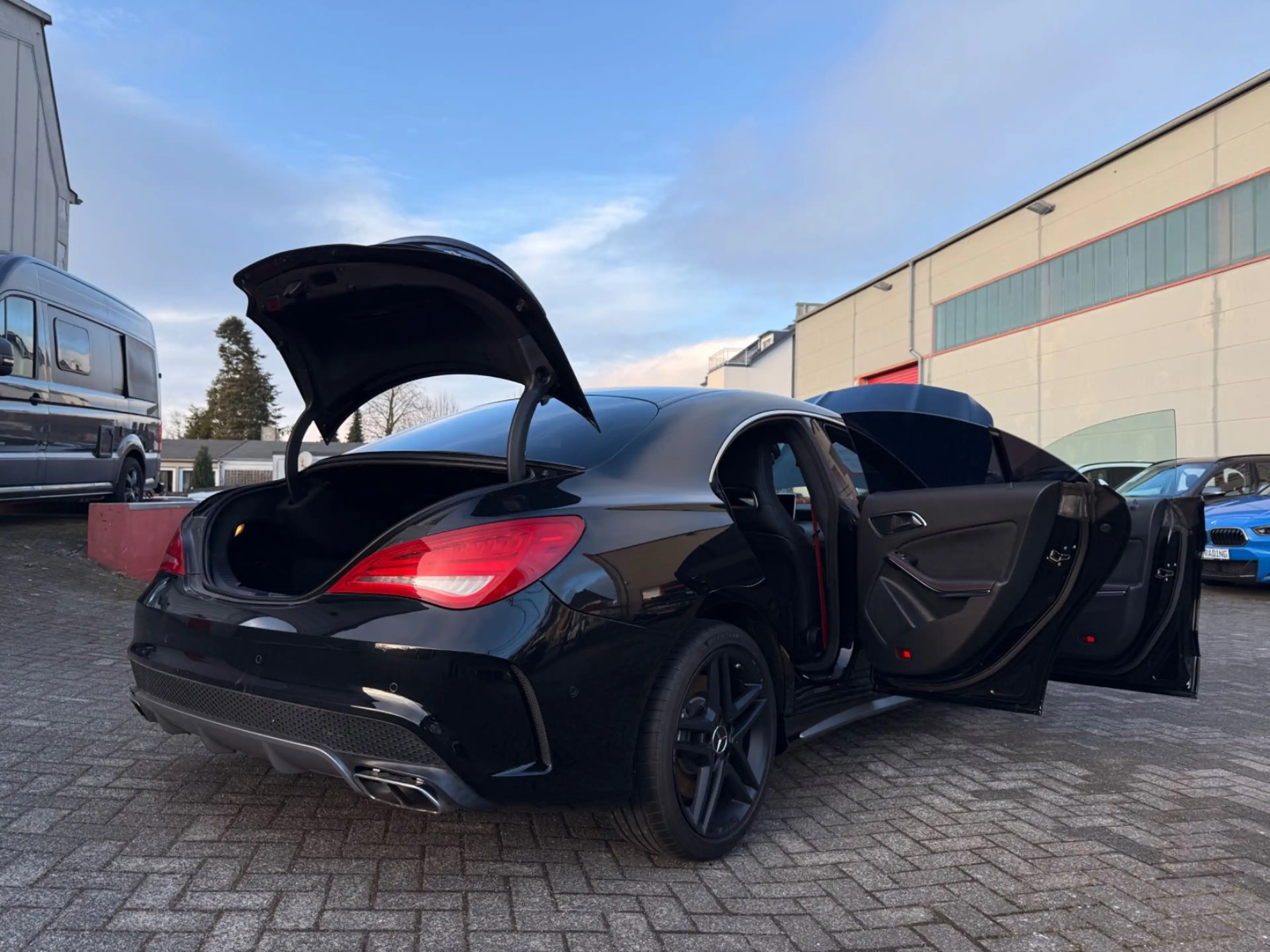 Mercedes-Benz CLA 45 AMG 4Matic — photo 15