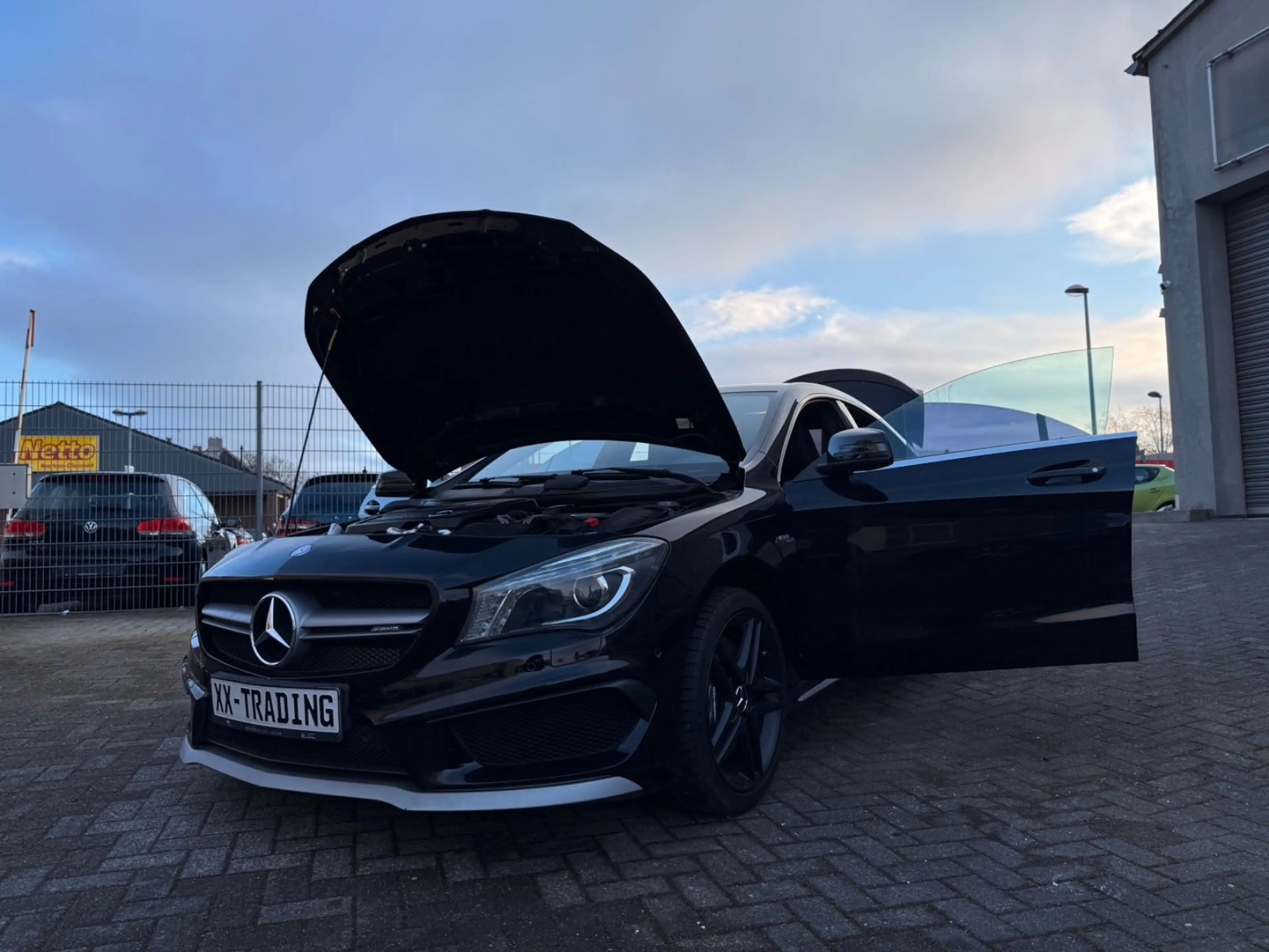 Mercedes-Benz CLA 45 AMG 4Matic — photo 11