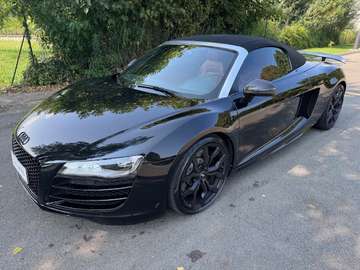 Spyder 5.2 V10 quattro ** SUPER BOLLO 600 EURO **
