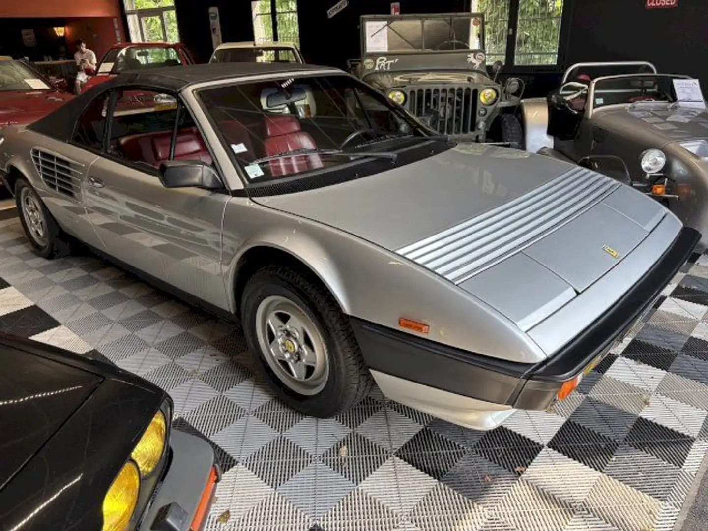 Ferrari Mondial Cabriolet V8 3,0 QV Gris - 2