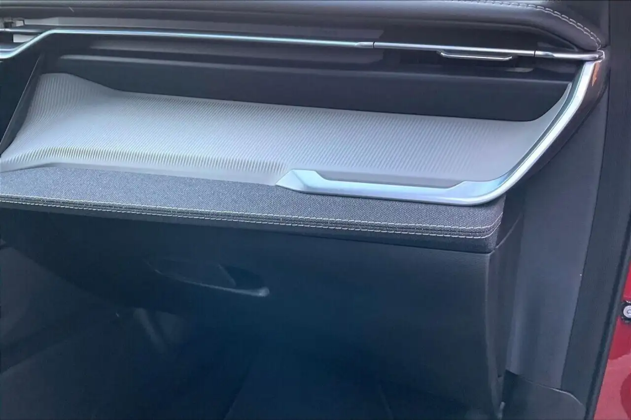 Jeep Cherokee снимка Jeep Cherokee