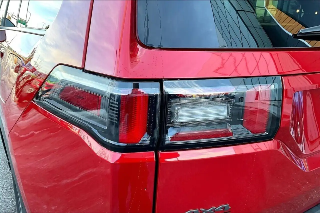 Jeep Cherokee снимка Jeep Cherokee