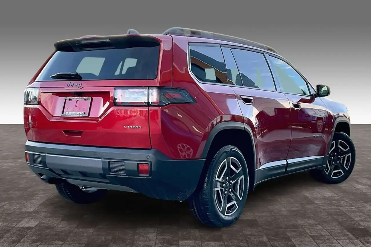 Jeep Cherokee снимка Jeep Cherokee