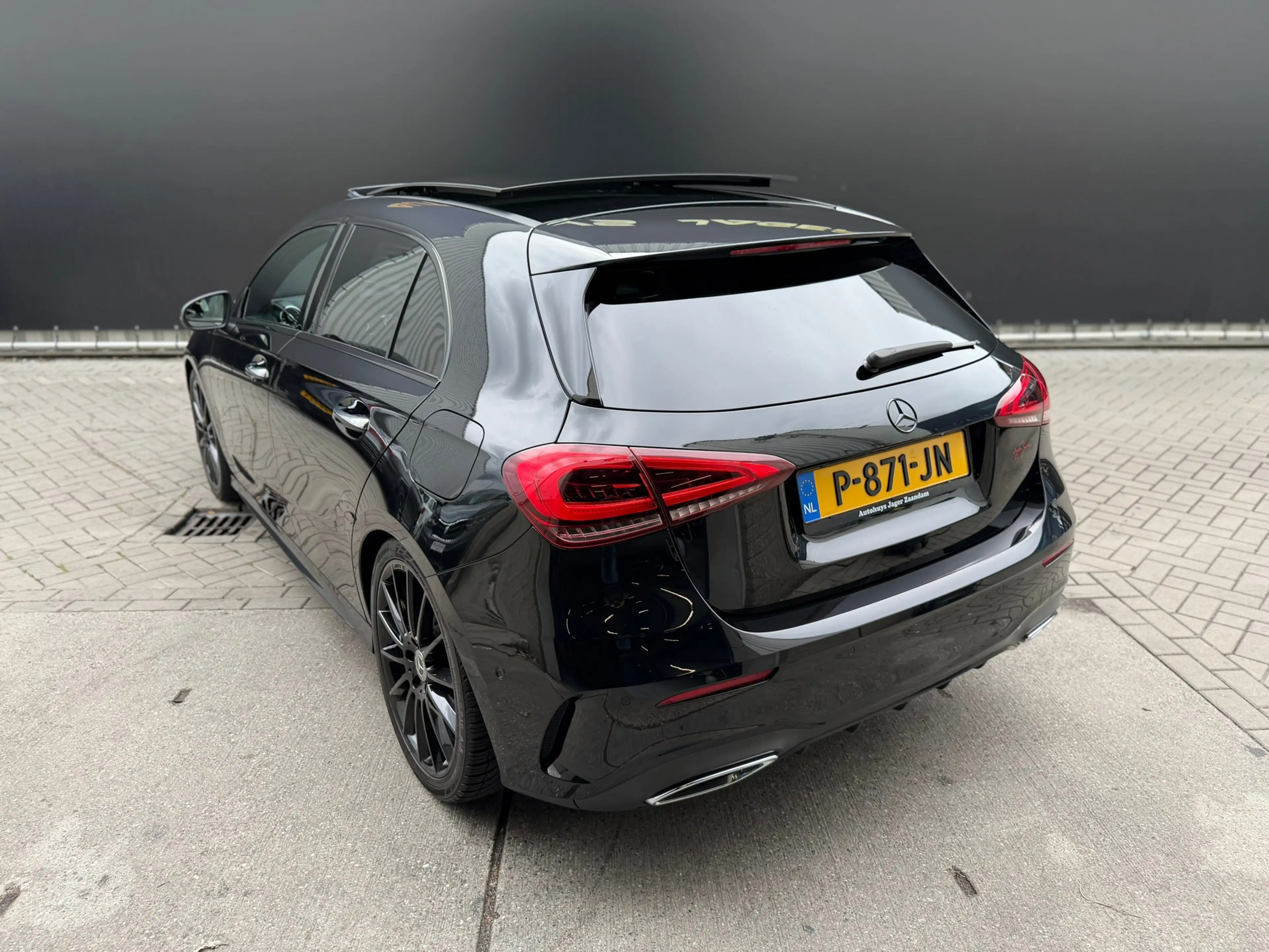Mercedes-Benz A 200 Amg Pano Automaat Sfeer Camera Sensoren — photo 6
