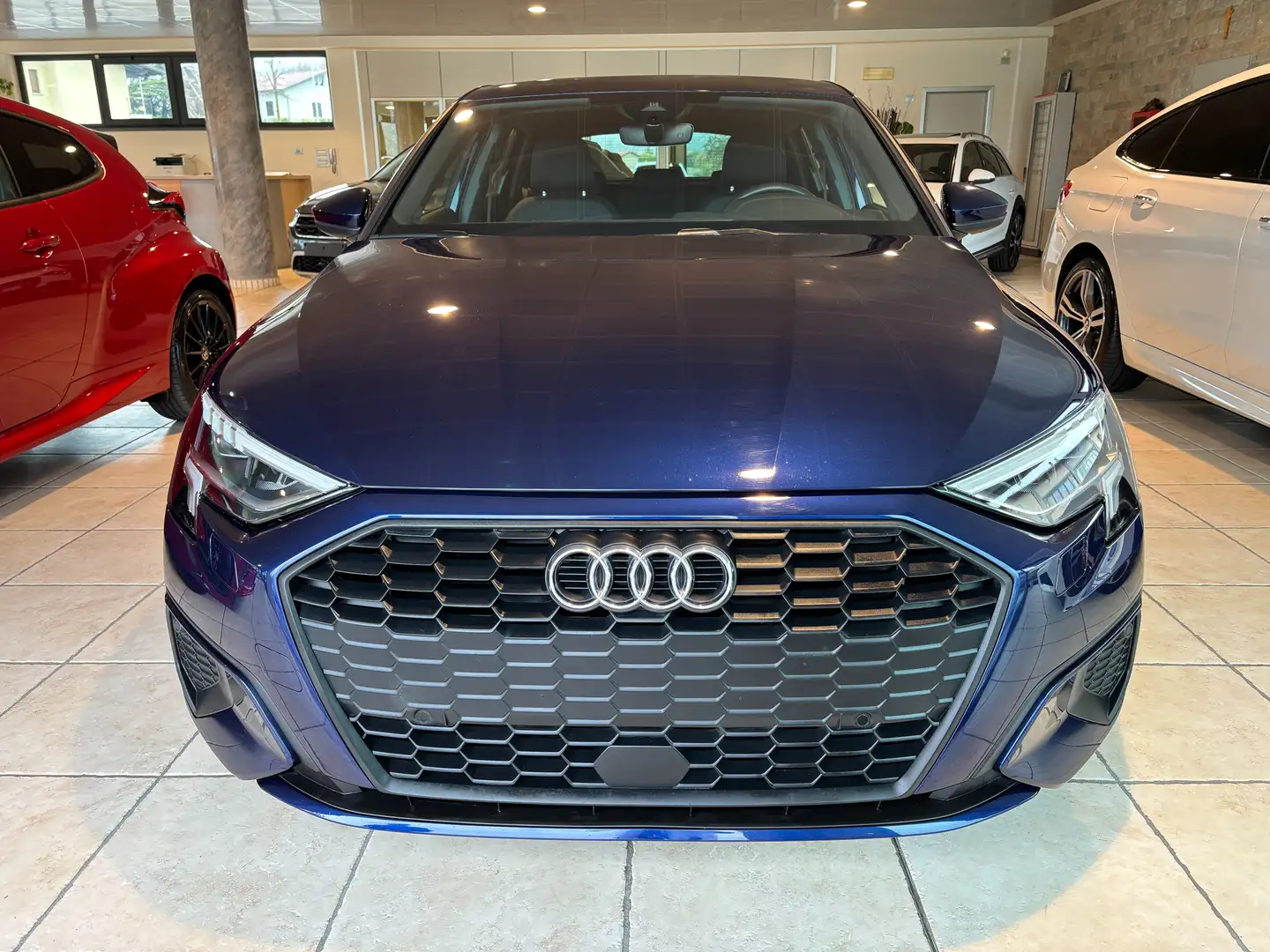 Audi A3 Sportback 35 2.0 tdi Business Advanced s-tronic Bleu - 2