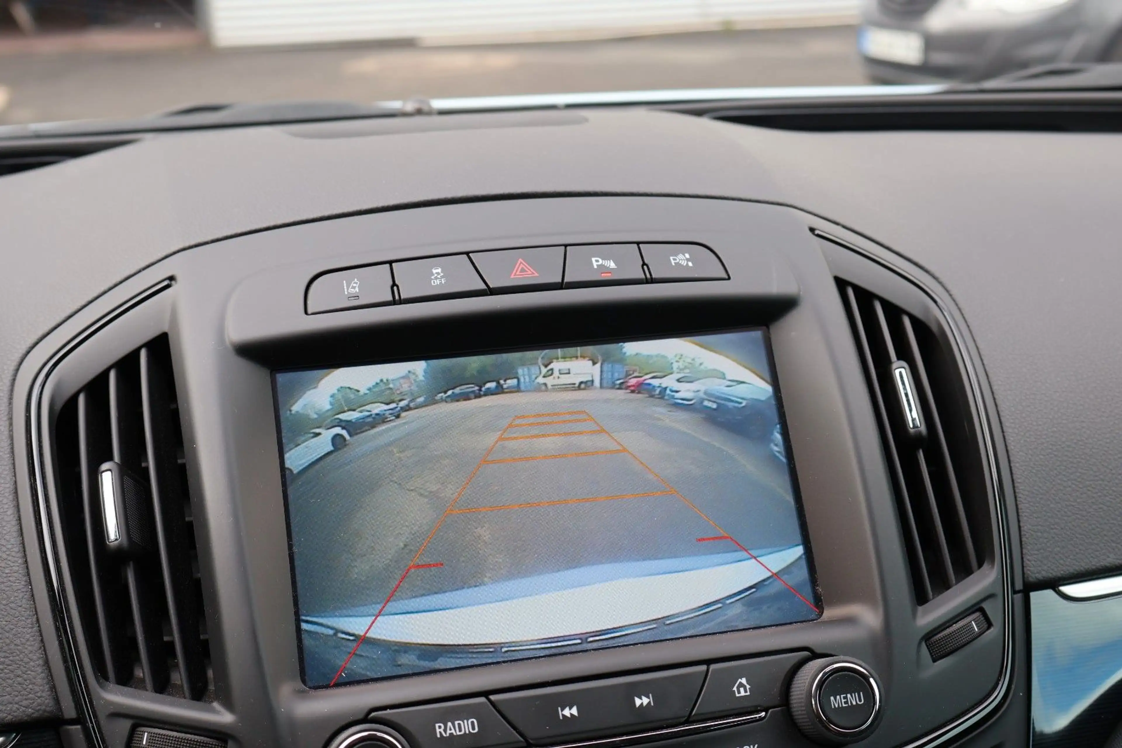 Opel Insignia ST 2.0 CDTI AT Business Innovation — photo 12