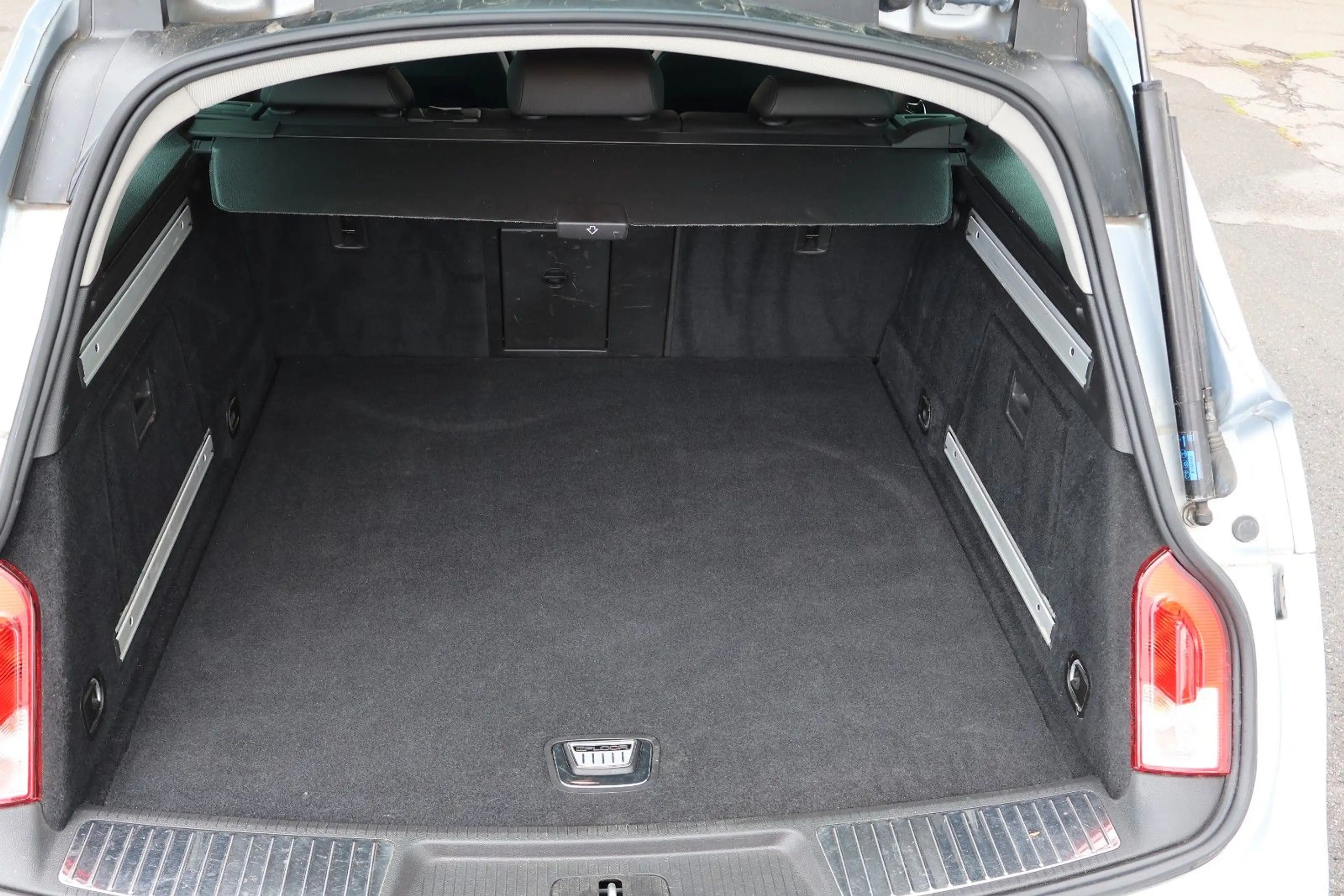 Opel Insignia ST 2.0 CDTI AT Business Innovation — photo 9