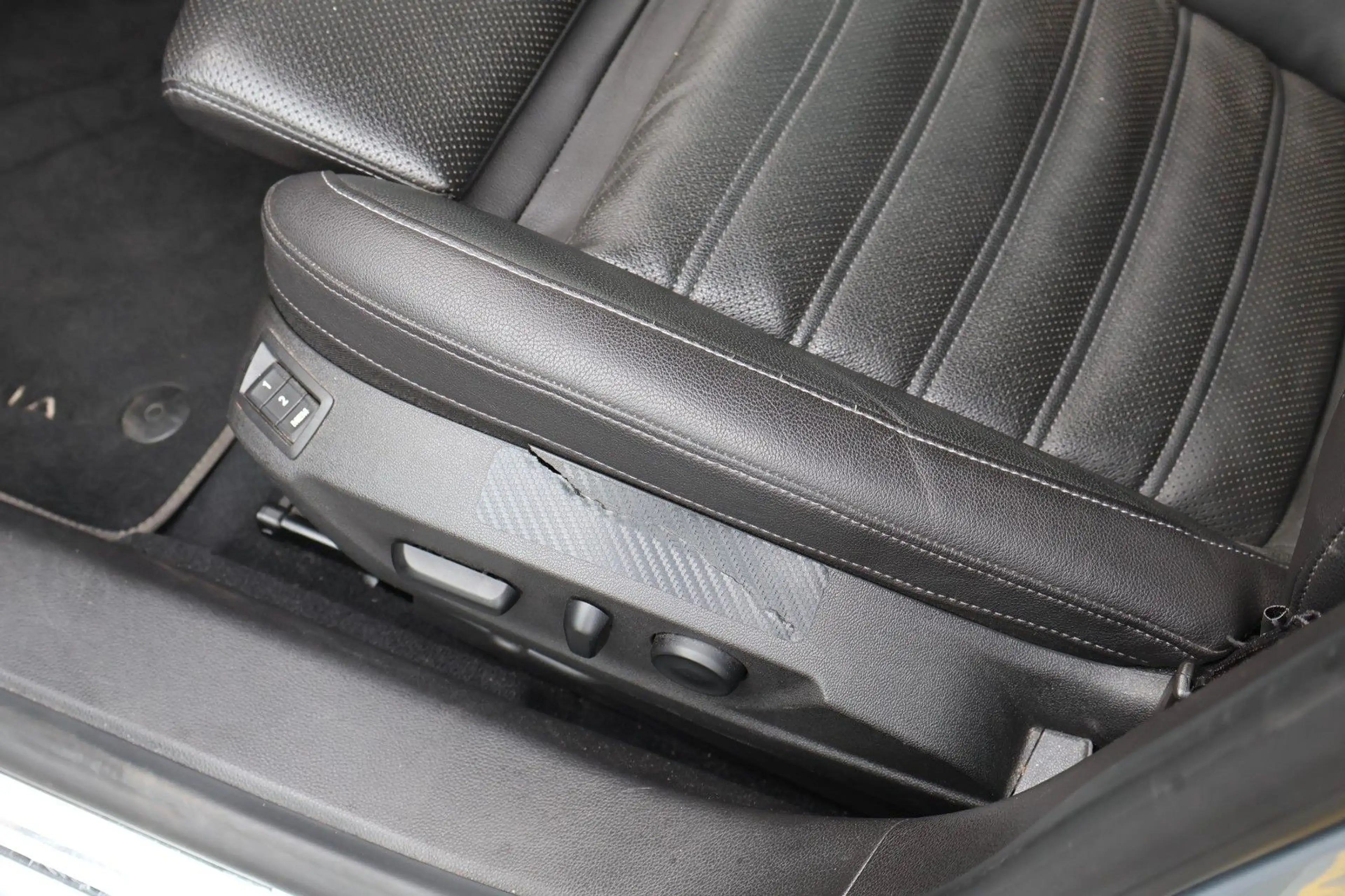 Opel Insignia ST 2.0 CDTI AT Business Innovation — photo 15