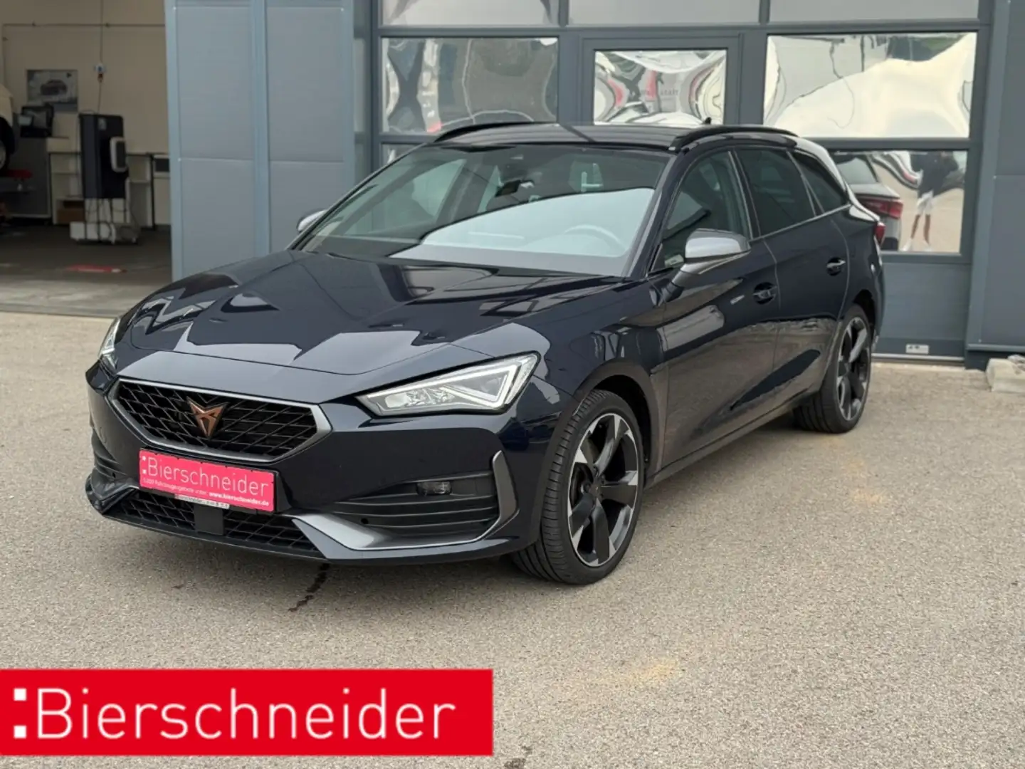 CUPRA Leon Sportstourer 1.4 e-Hybrid DSG LED NAVI 18 SHZ VIRT Blau - 1