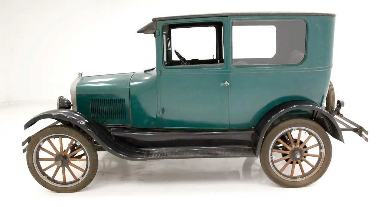 Ford Tudor Sedan, foto 2