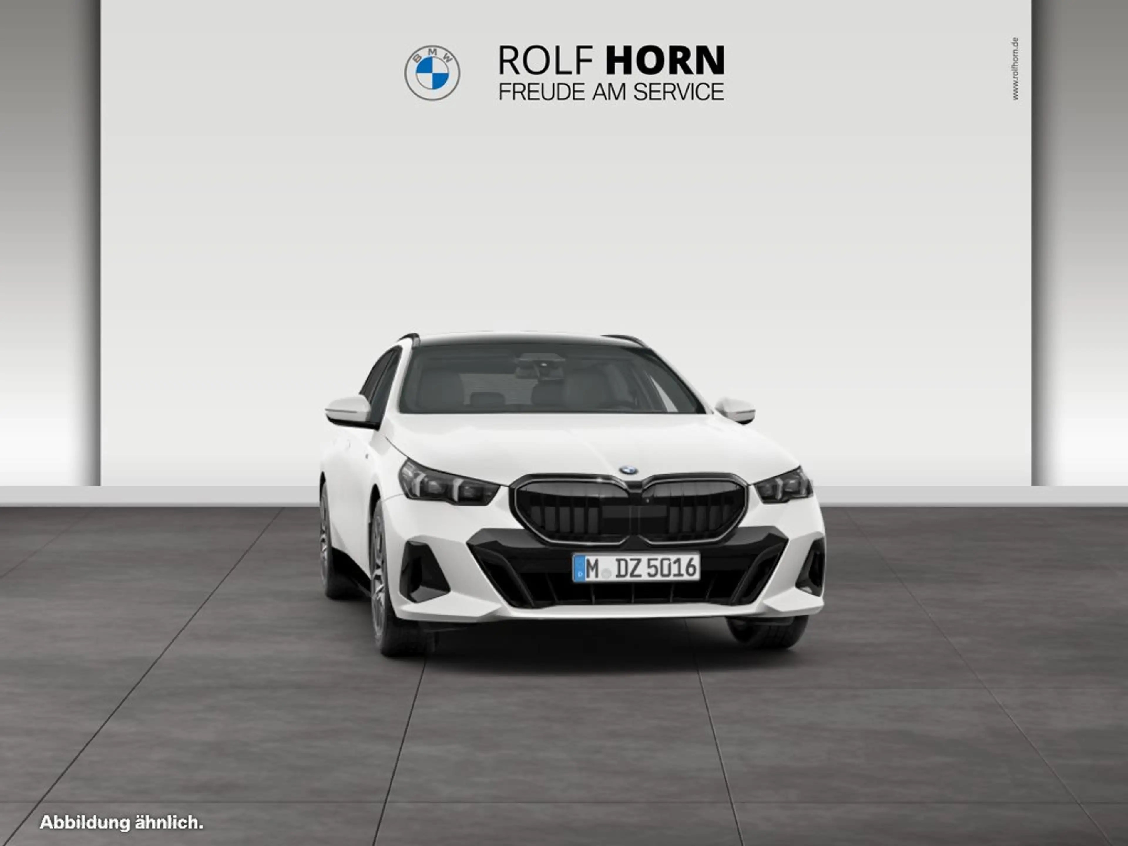 BMW 540 d xDrive Touring M Sportpaket Pro AHK Pano HUD — photo 10