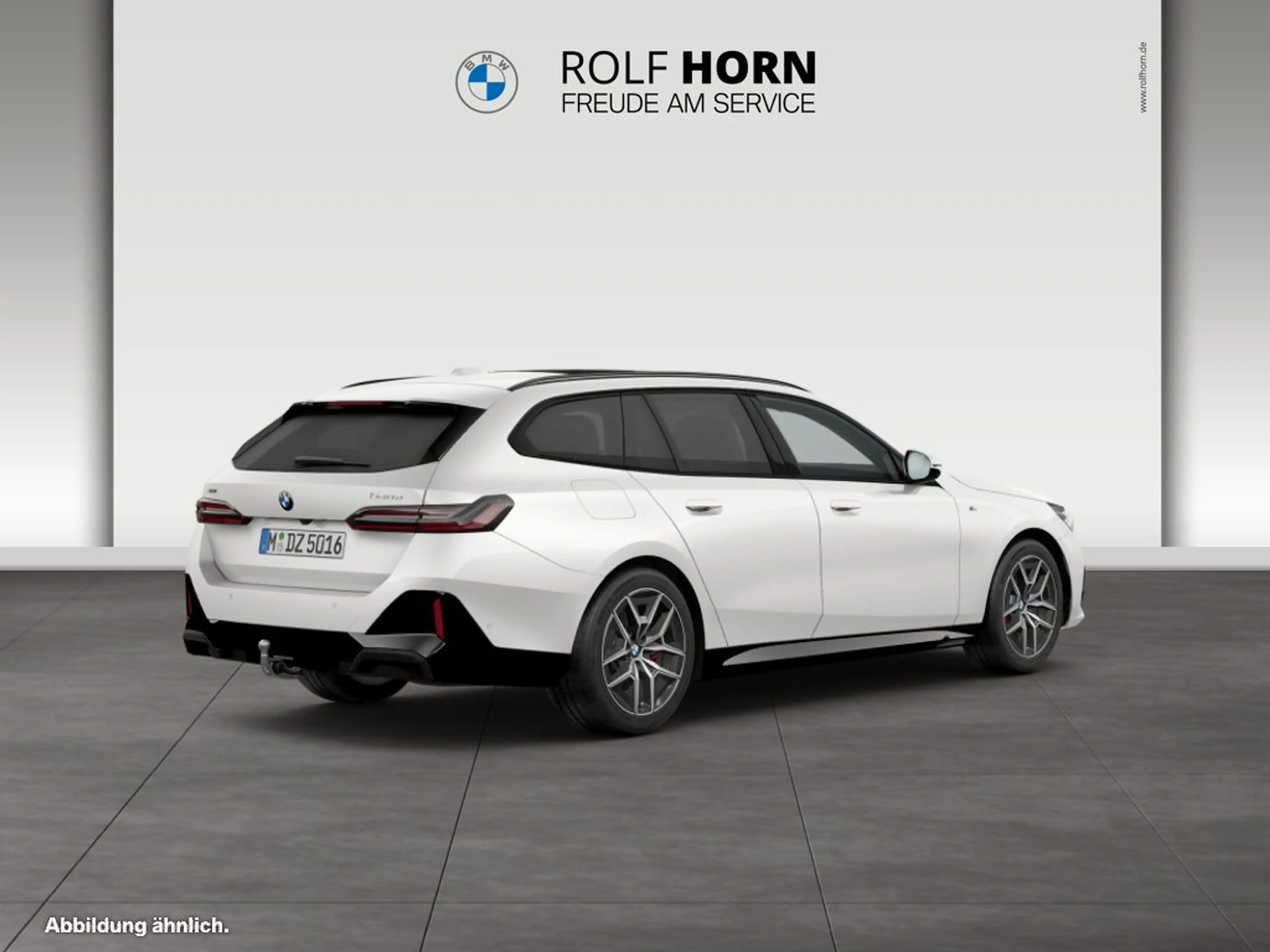 BMW 540 d xDrive Touring M Sportpaket Pro AHK Pano HUD — photo 2