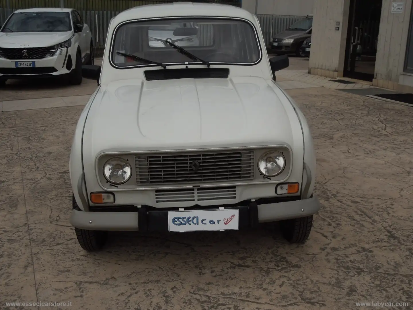Renault R 4 1100 GTL Bej - 1