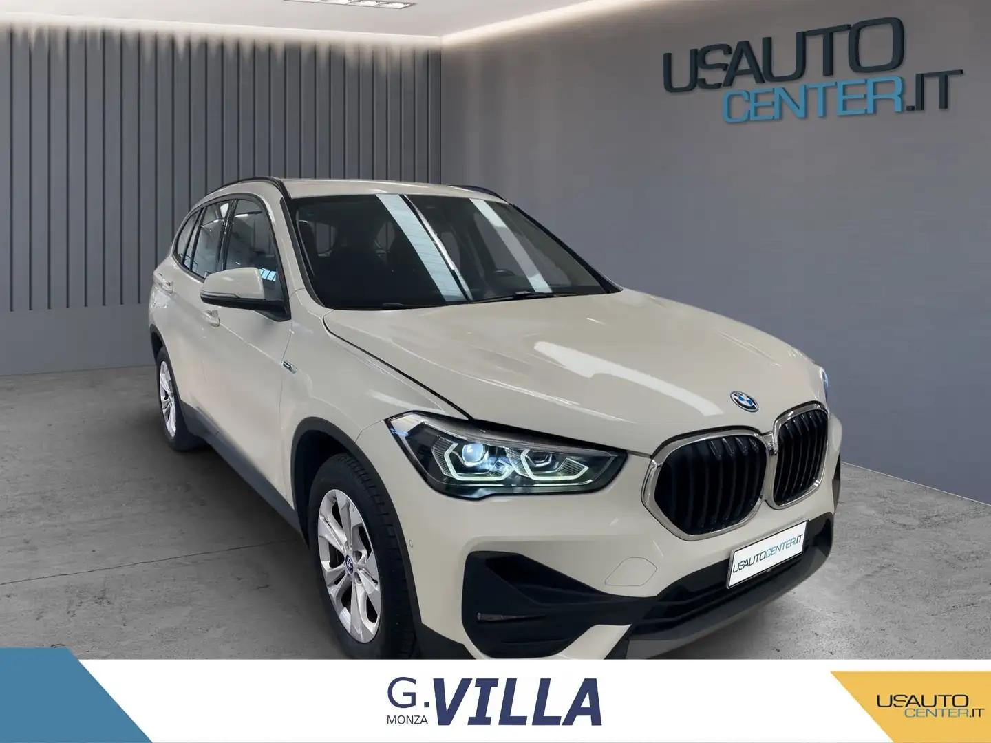 BMW X1 xdrive 25e Business Advantage auto Bianco - 2