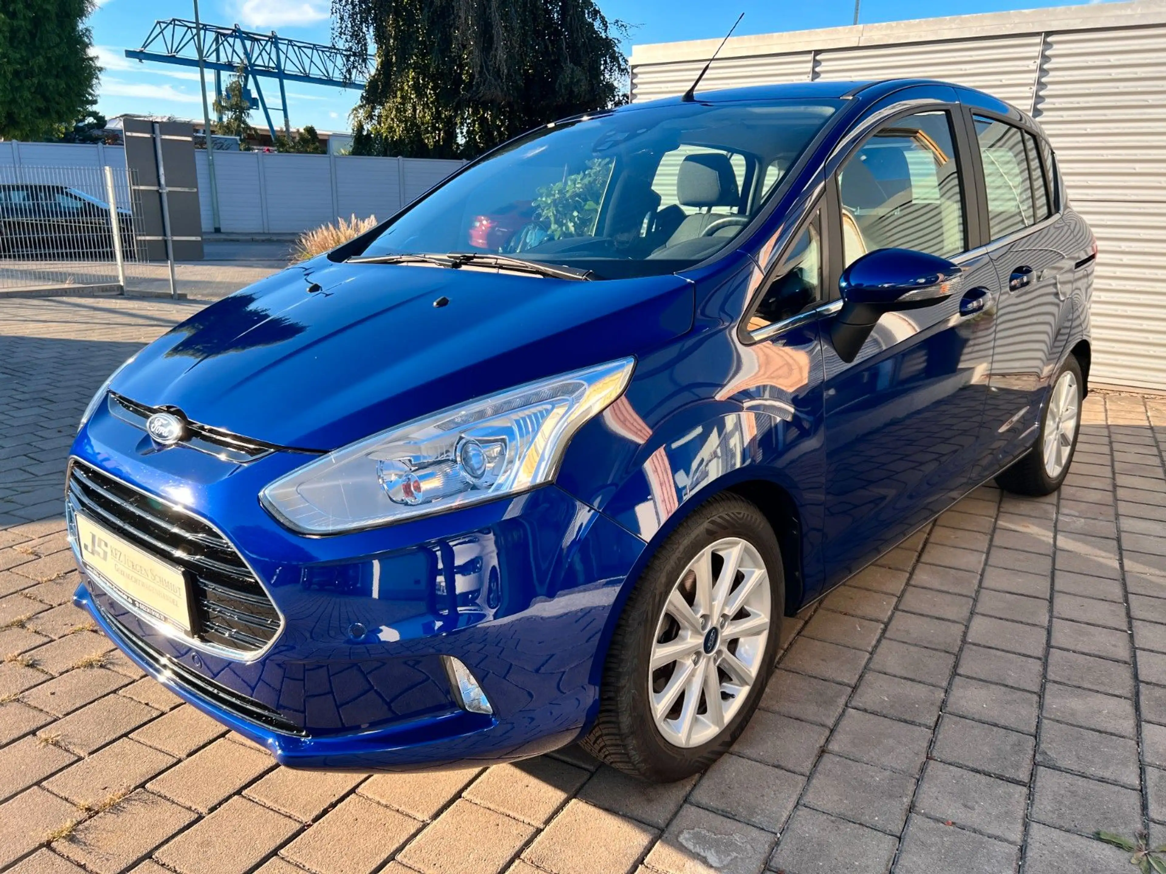 Ford B-Max B-MAX 1,0 Titanium Easy Drive 28.700 KM — photo 2