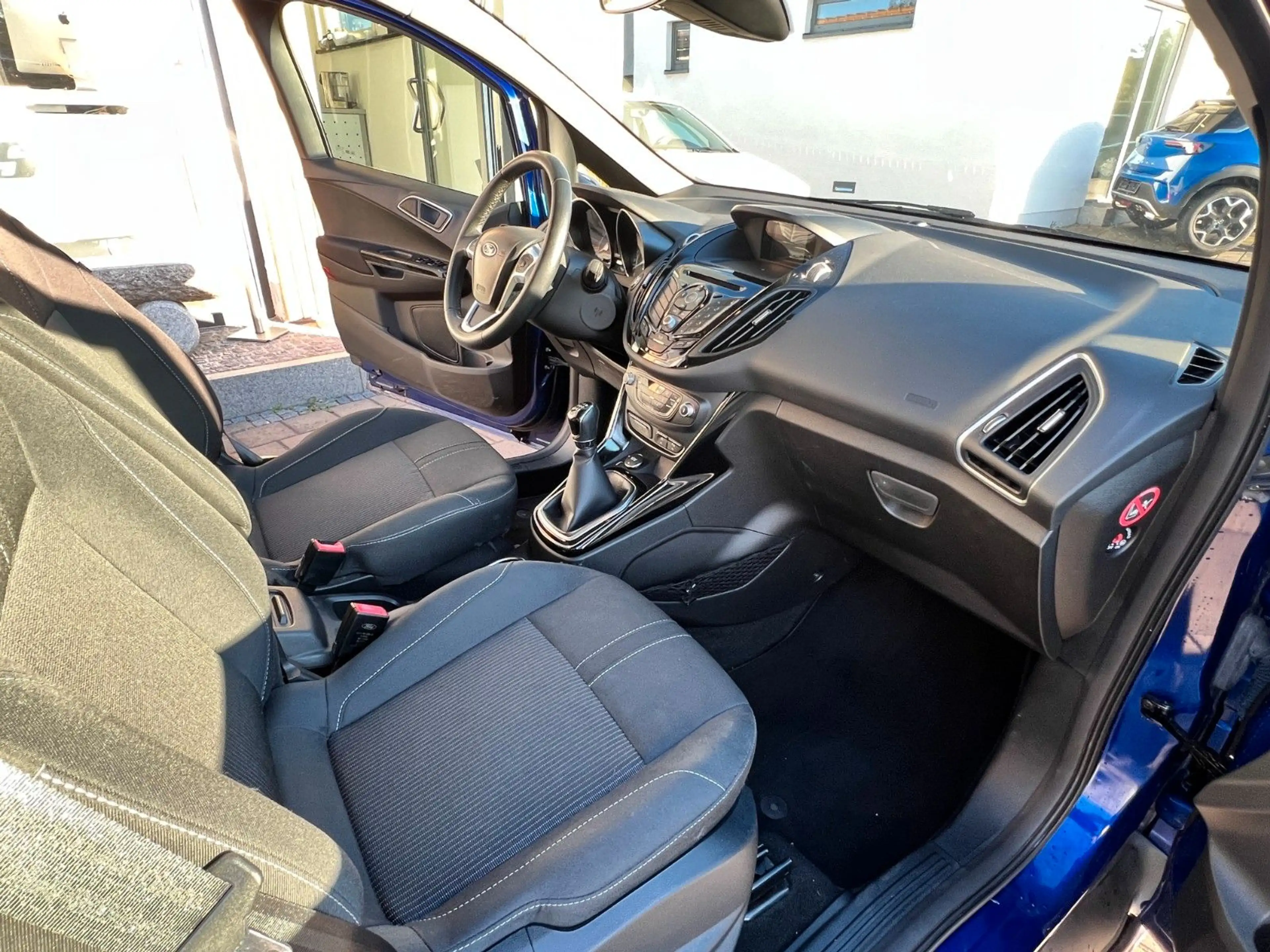 Ford B-Max B-MAX 1,0 Titanium Easy Drive 28.700 KM — photo 9