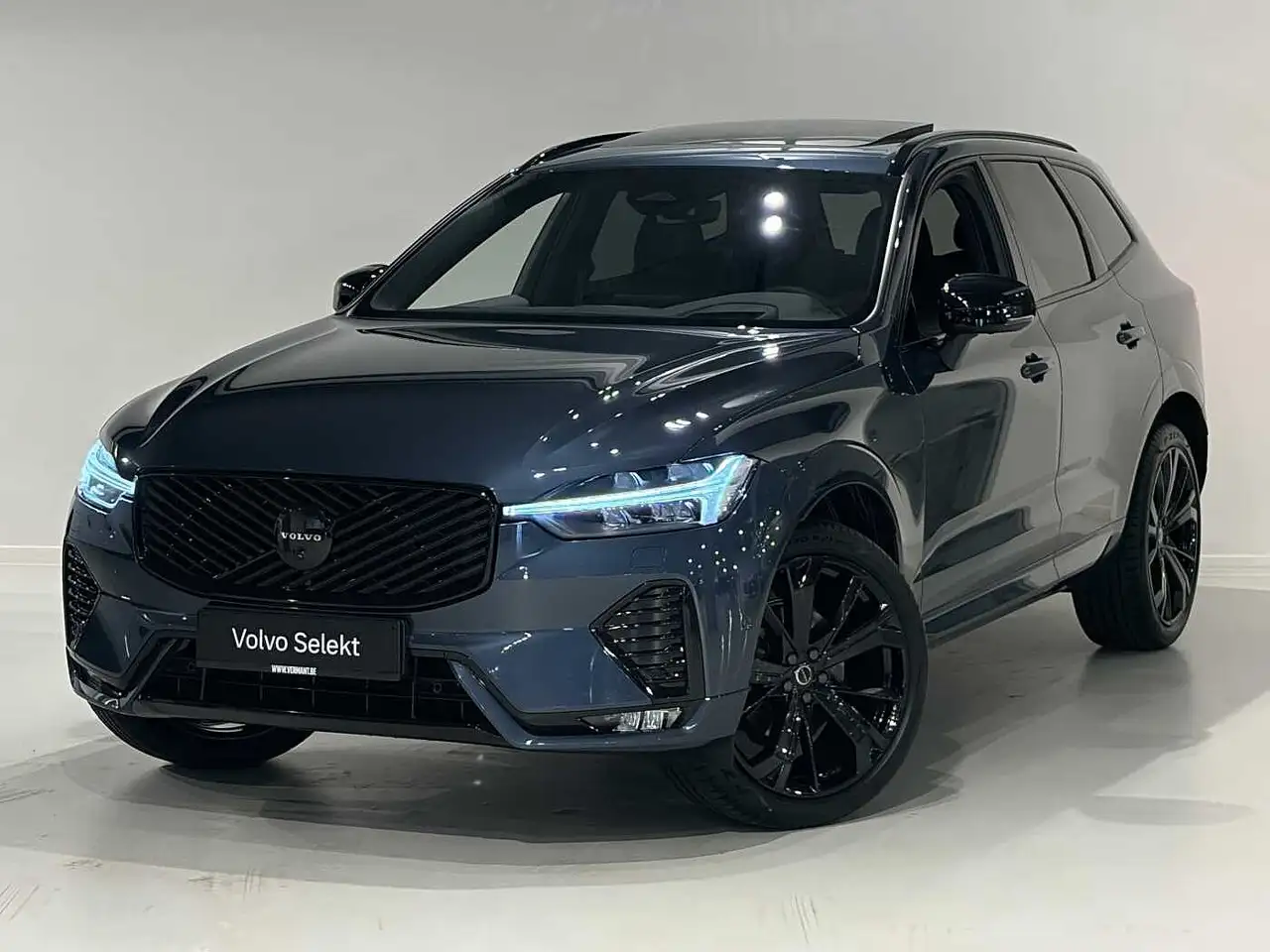 Volvo XC60 B5 AWD (4x4) Black Edition Ultra + electr trekhaak
