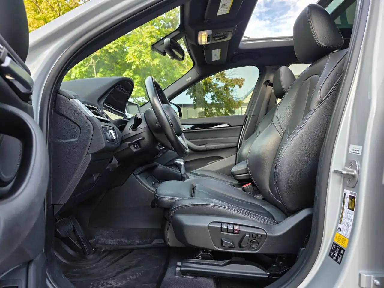 BMW X1 снимка BMW X1