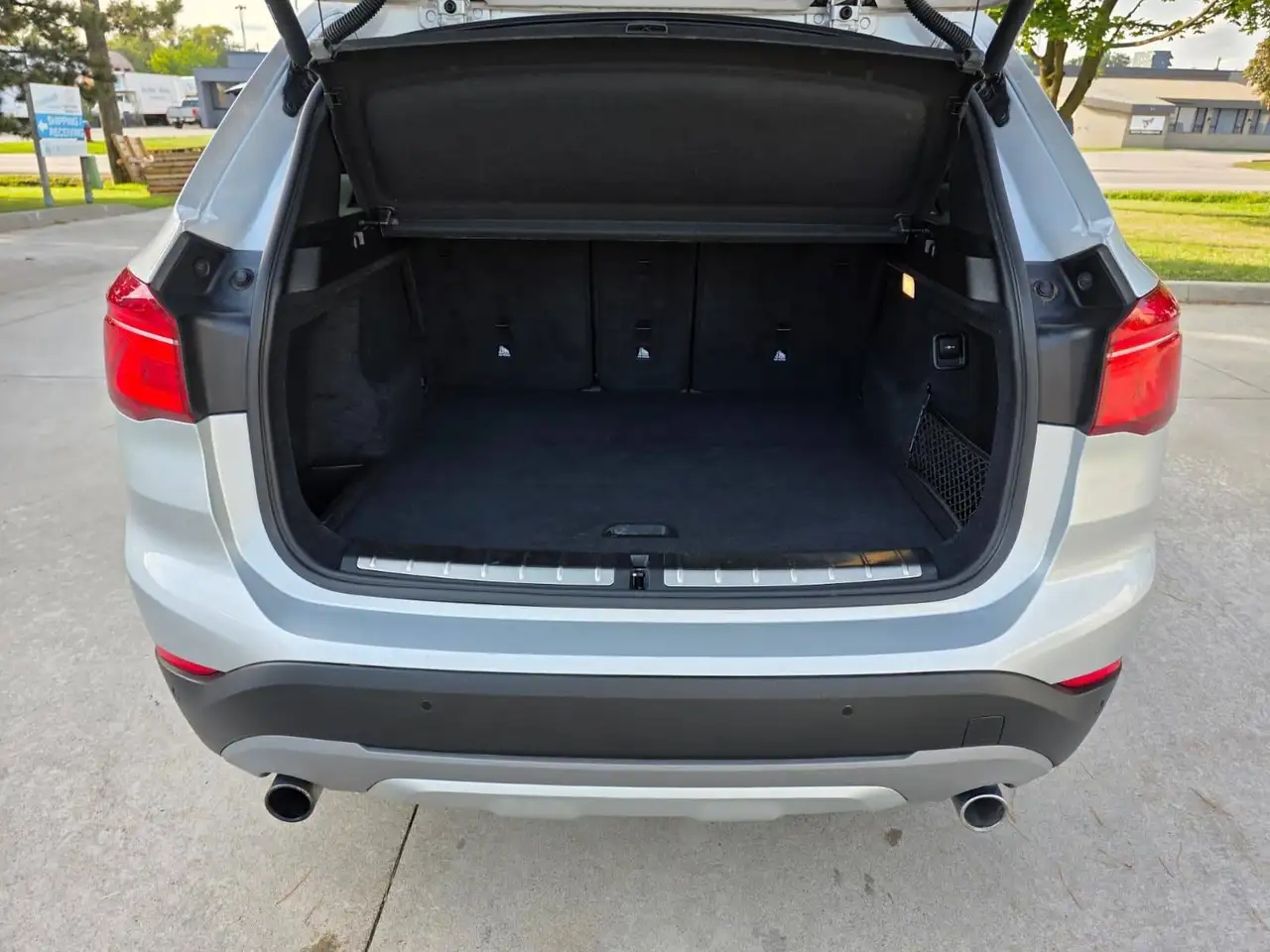 BMW X1 снимка BMW X1