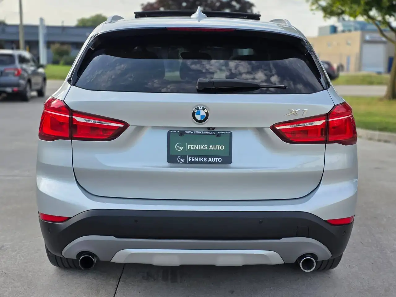 BMW X1 снимка BMW X1