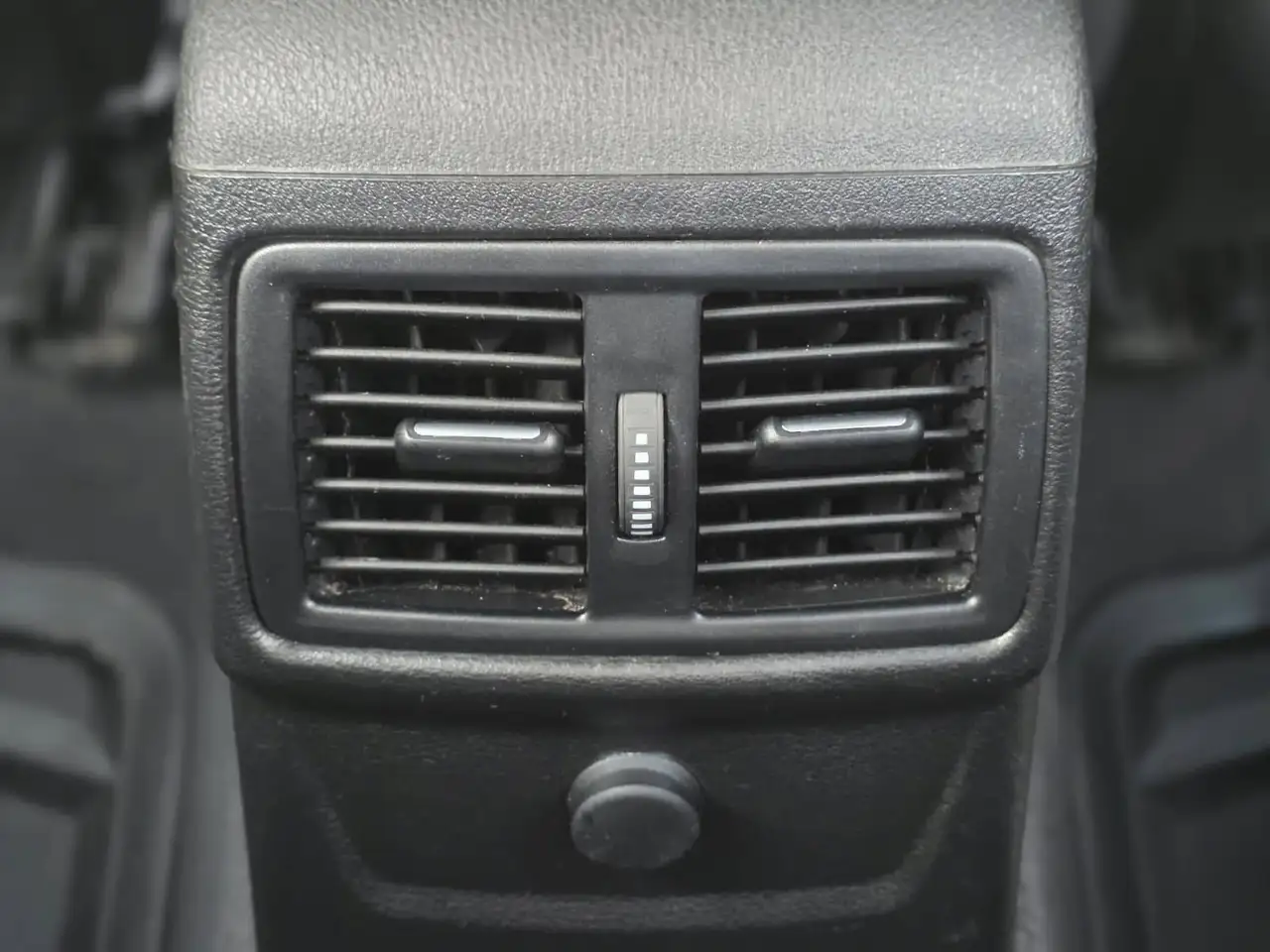 BMW X1 снимка BMW X1