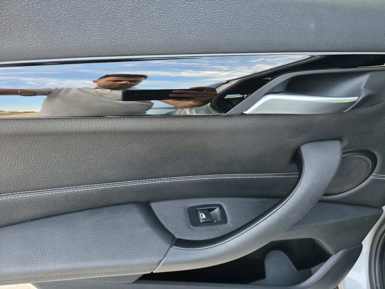 BMW X1 снимка BMW X1