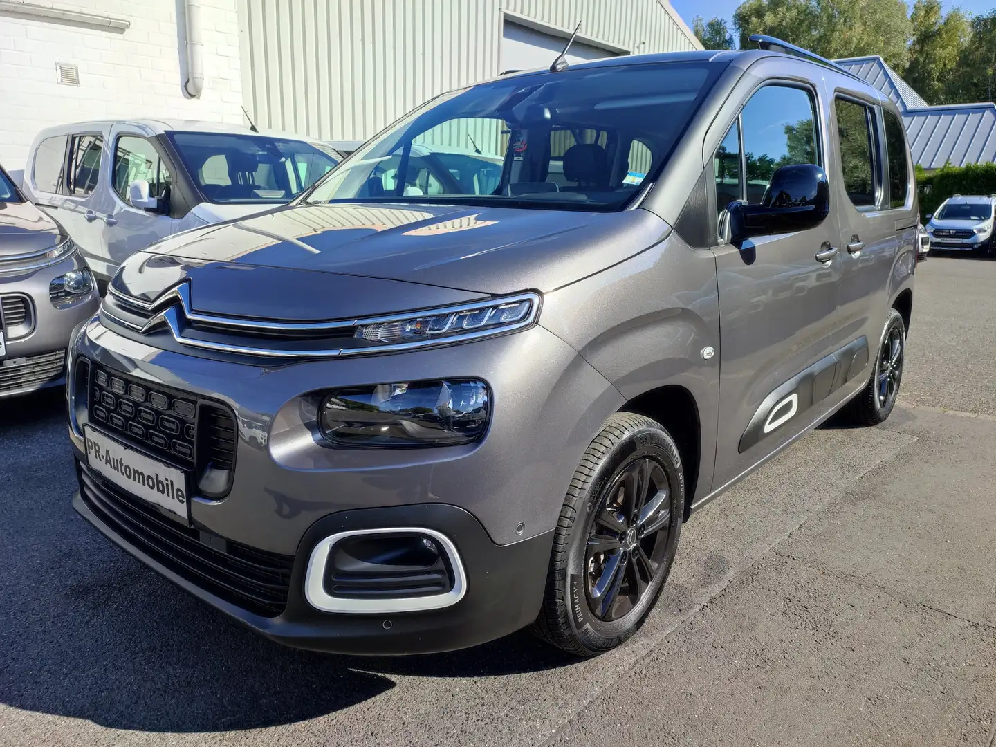 Citroen Berlingo Berlingo M 130 EAT8 Klimaaut/Navi+Cam/Alu Gris - 1