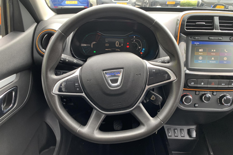 Dacia Spring Comfort Plus 27 kWh | 1e eigenaar | Airco | Camera — photo 8