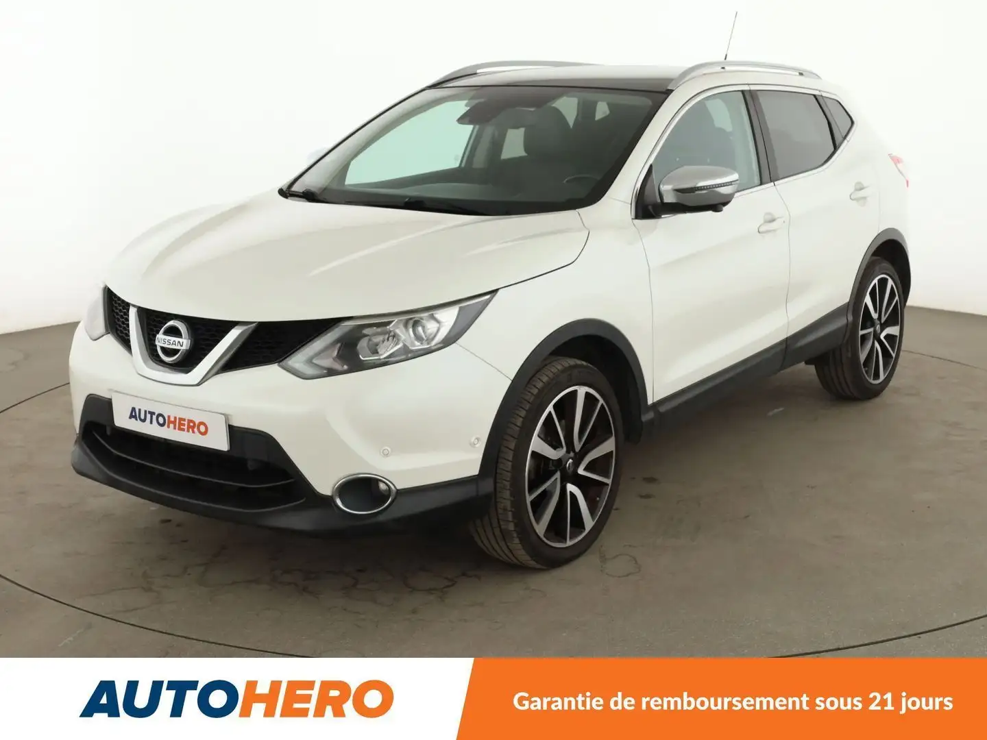 Nissan Qashqai 1.6 dCi Tekna Blanc - 1
