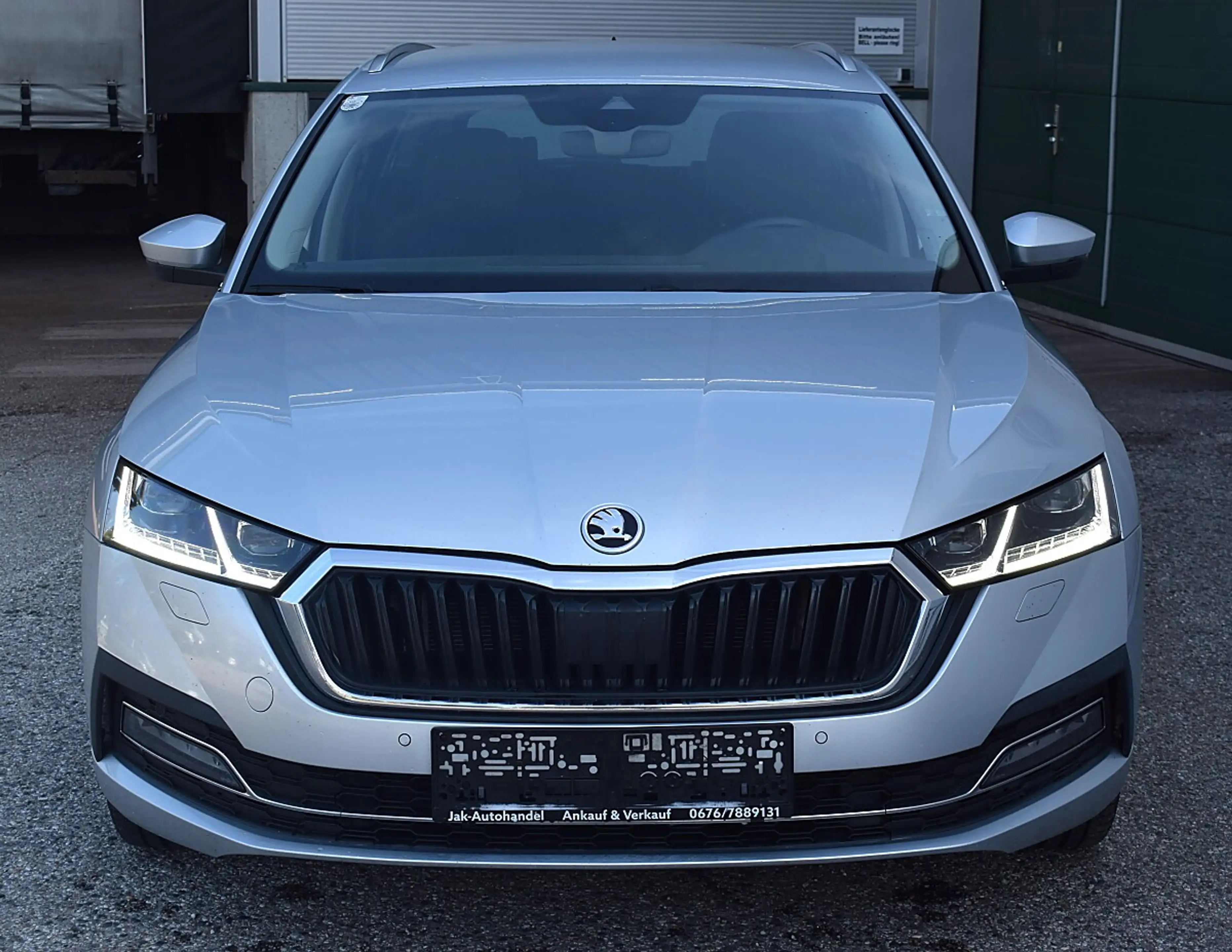 Skoda Octavia 2.0 TDI DPF Style 4x4 (EURO 6d) — photo 2