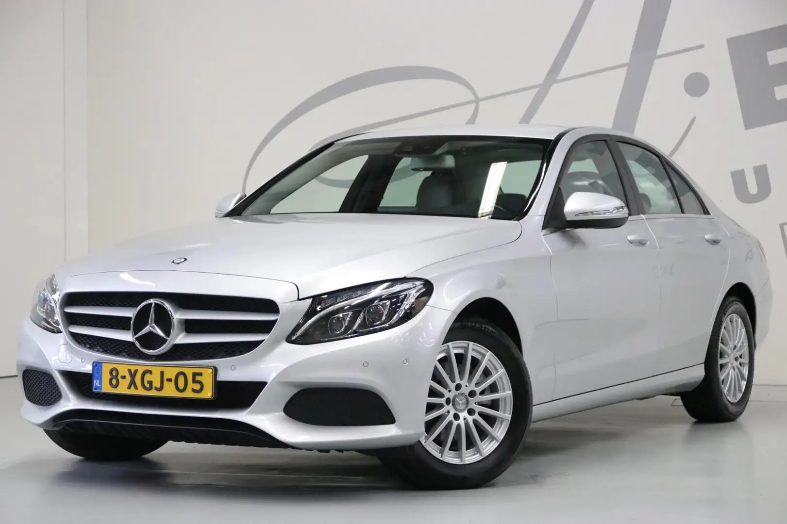 Mercedes-Benz C 180 Ambition/ Led Koplampen/ NAP/ Origineel NL Grijs - 1