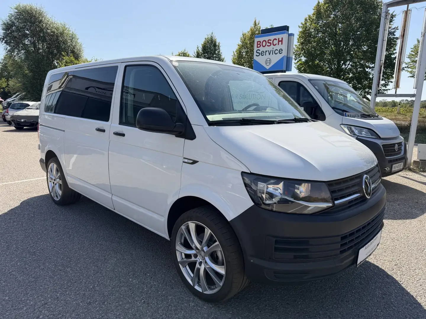 Volkswagen T6 Caravelle Caravelle 2,0l TDI*AHK*Tempomat*Klimaautomatik* Weiß - 2